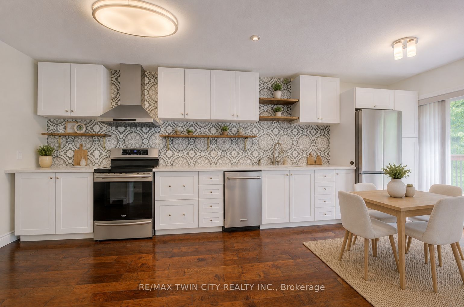 569 Violet Street, Waterloo, ON N2V 2T8 photo 5