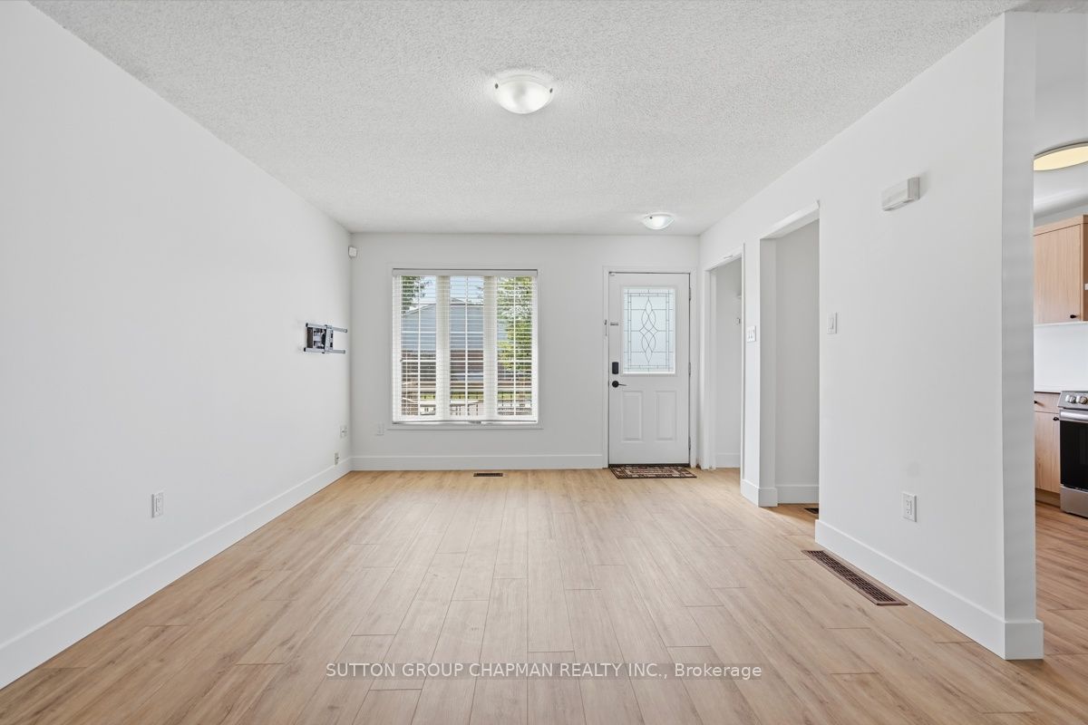 955 Lawson Road, London North, ON N6G 4X4 photo 5