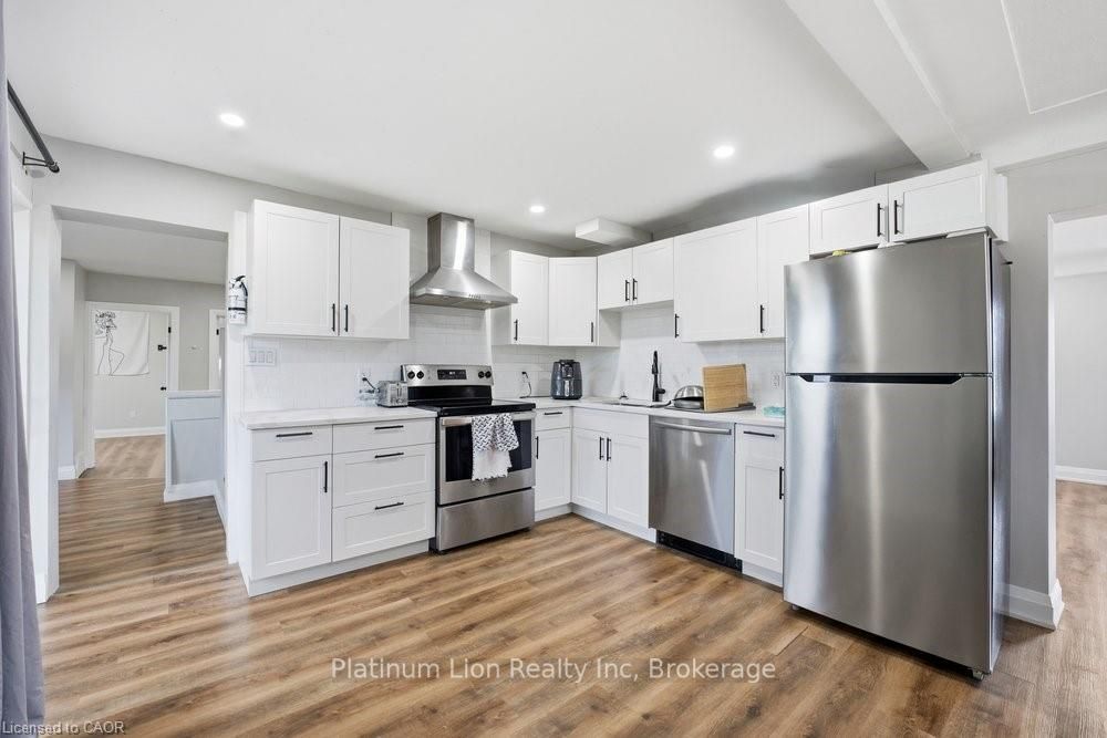 773 Lawrence Road 2, Hamilton, ON L8K 1Z7 photo 5
