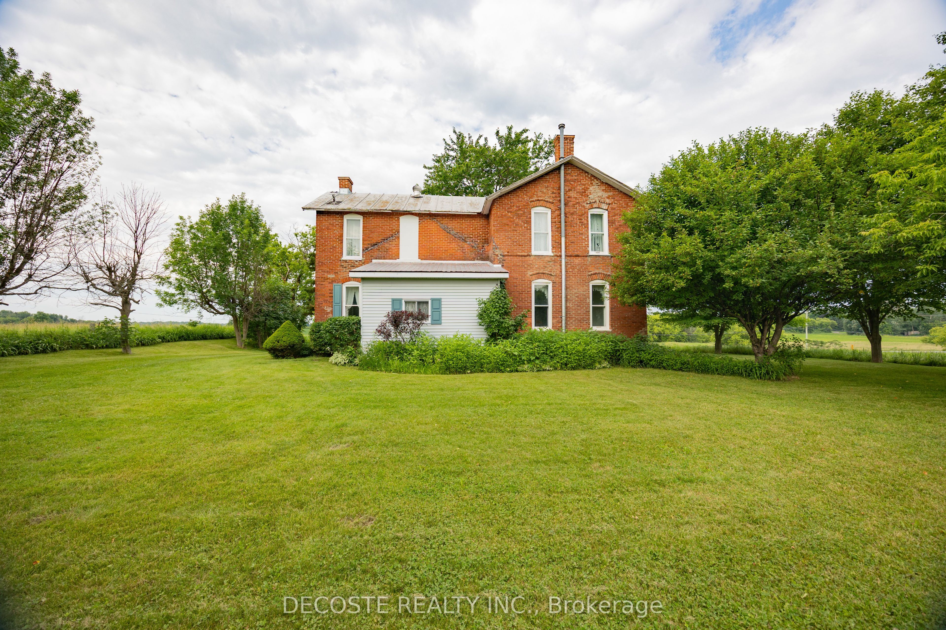 1915 County Road 34 Highway, North Glengarry, ON K0C 1J0 photo 3