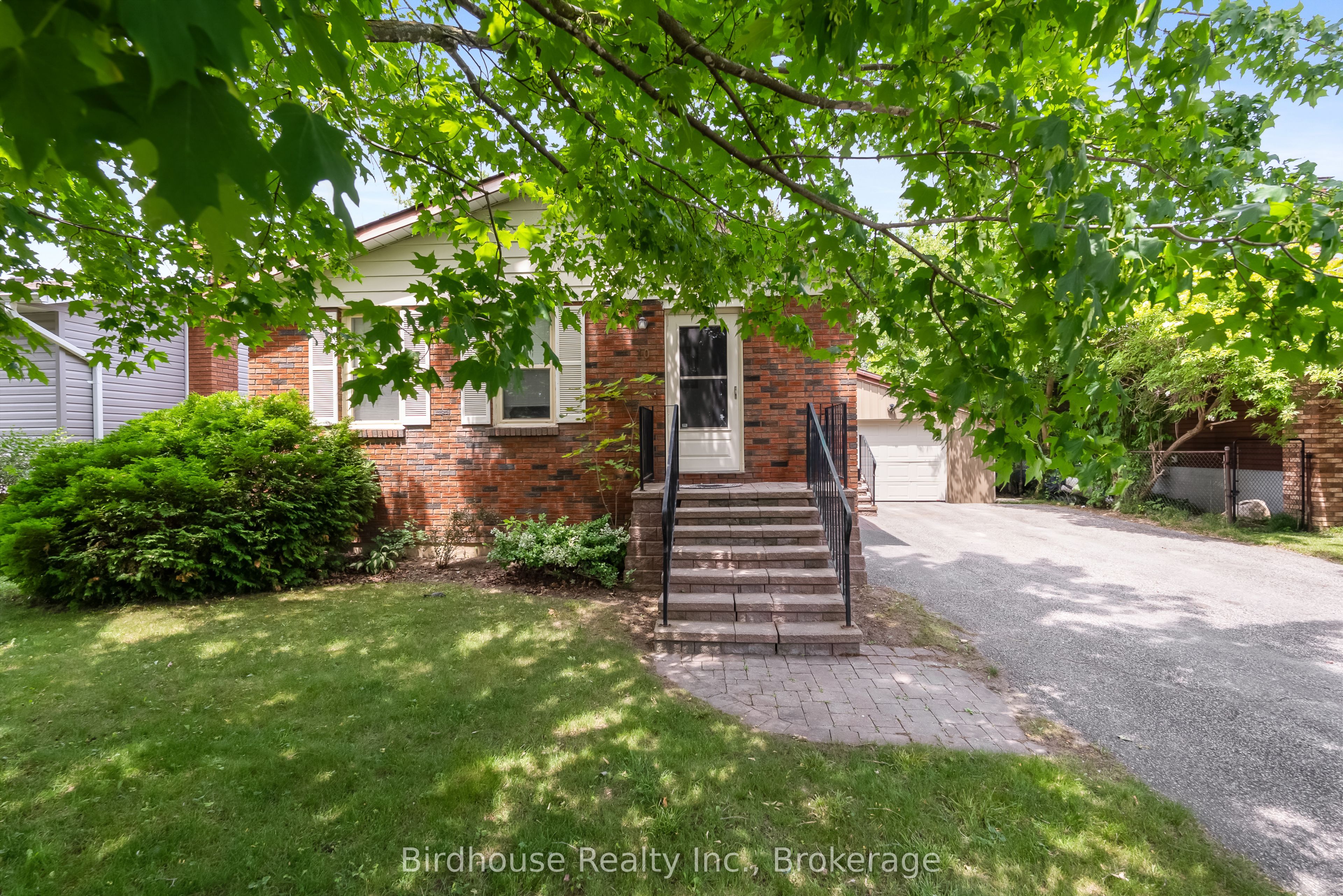 10 Oak Street, Kawartha Lakes, ON K9V 5K4 photo 3