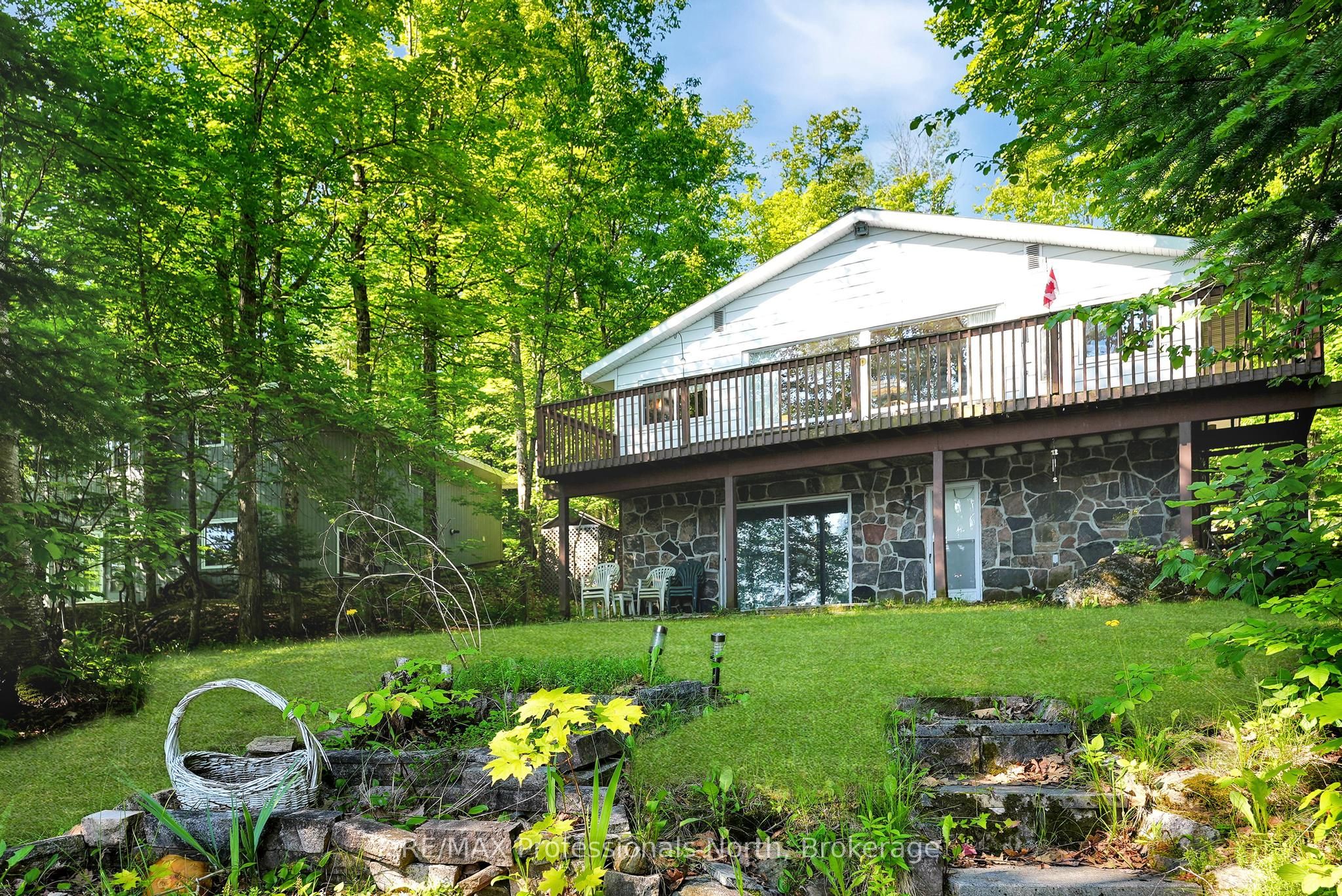 1005 Mohican Trail, Minden Hills, ON K0M 1S0