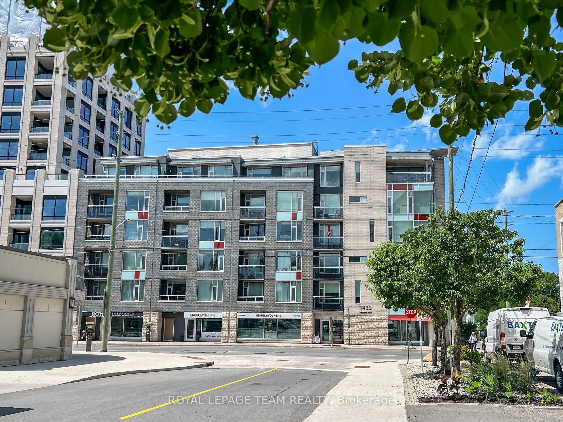 1433 WELLINGTON Street W 302, Tunneys Pasture and Ottawa West, ON K1Y 2X4 photo 3