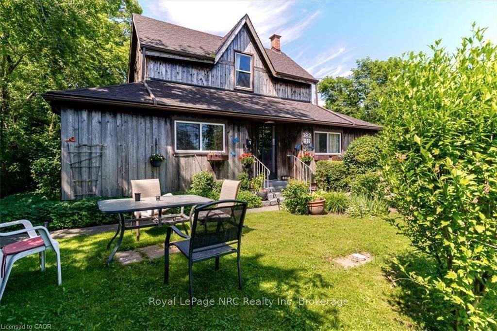 382 Beach Boulevard, Hamilton, ON L8H 6W7 photo 3