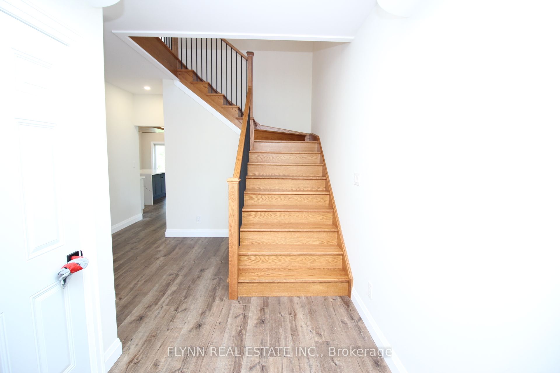 3008 Young Avenue 1, Fort Erie, ON L0S 1N0