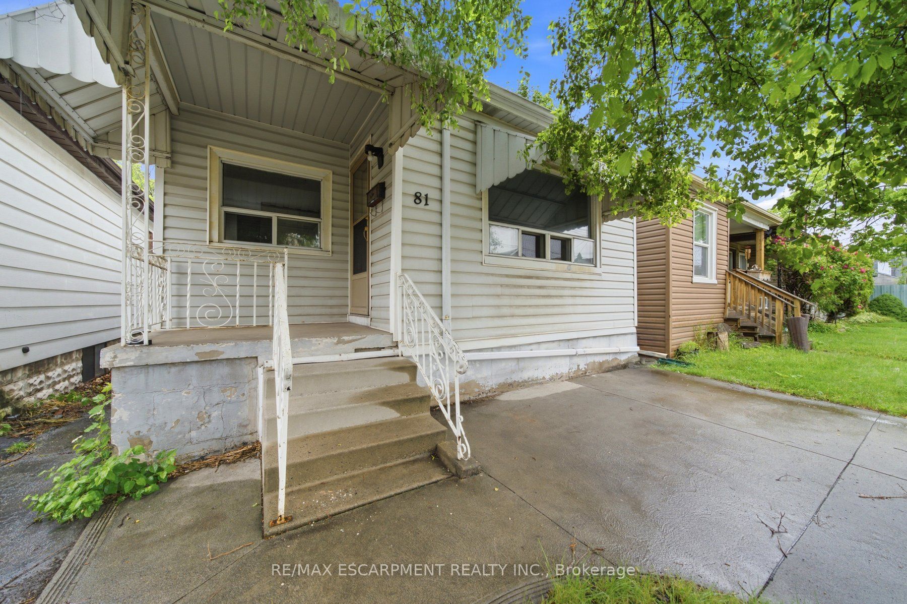 81 Cambridge Avenue, Hamilton, ON L8H 1T7