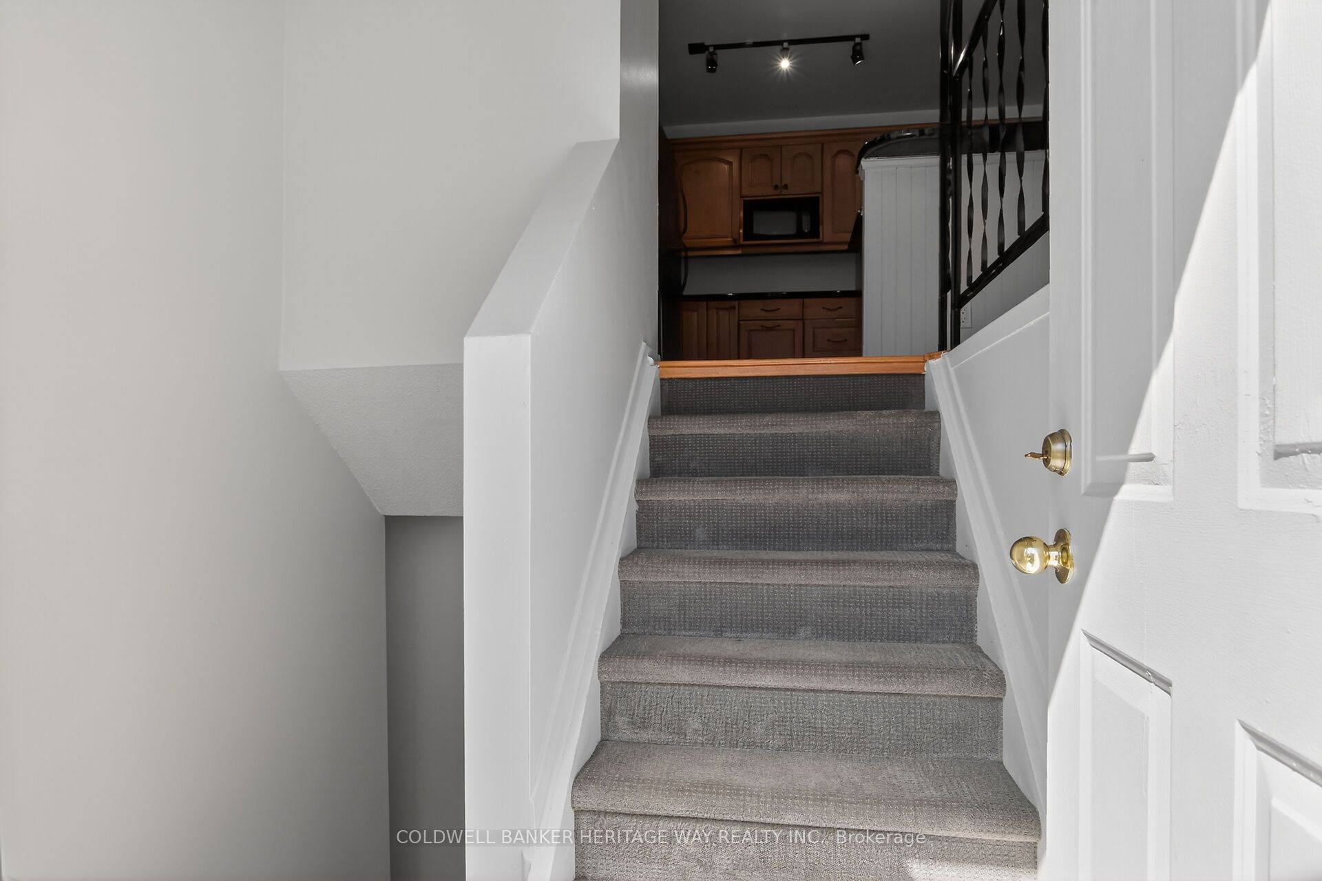 442 Joseph Street, Carleton Place, ON K7C 3T5 photo 2
