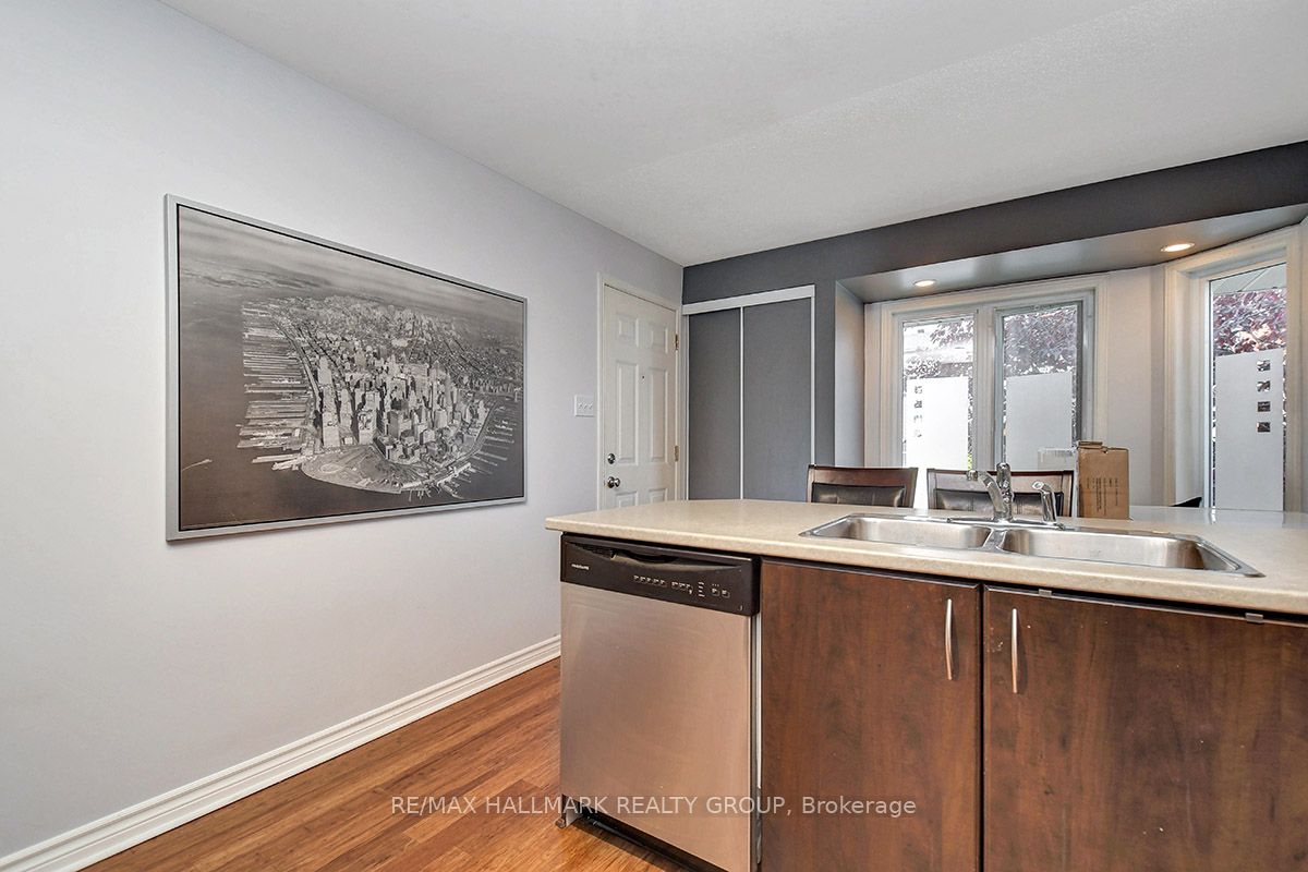 16 Lakepointe Drive, Orleans - Cumberland and Area, ON K4A 5E3 photo 5