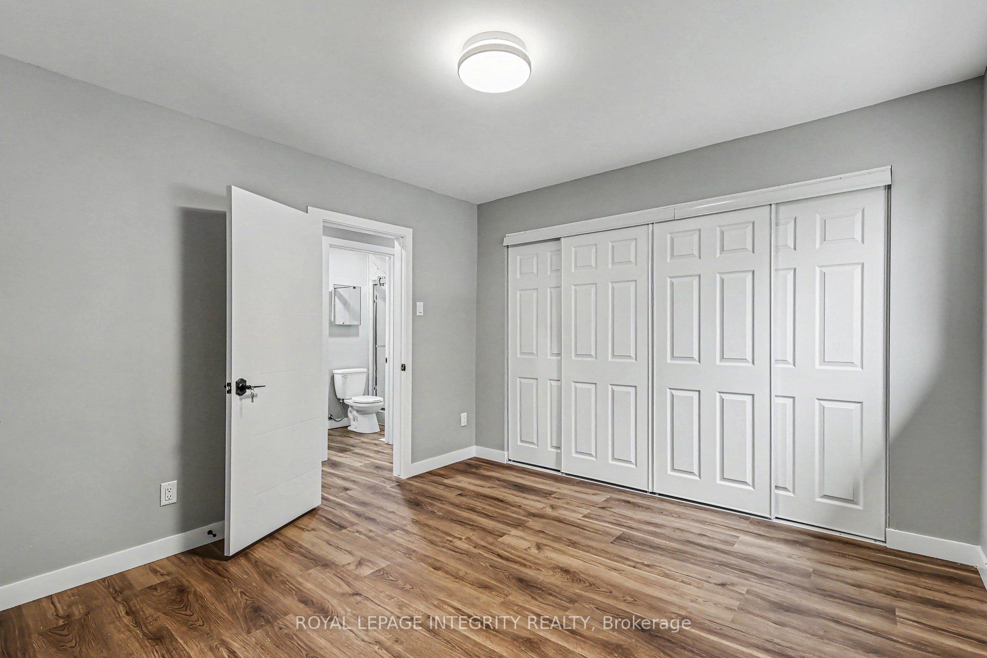 1936 Belcourt Boulevard 1, Orleans - Convent Glen and Area, ON K1C 1M5 photo 4