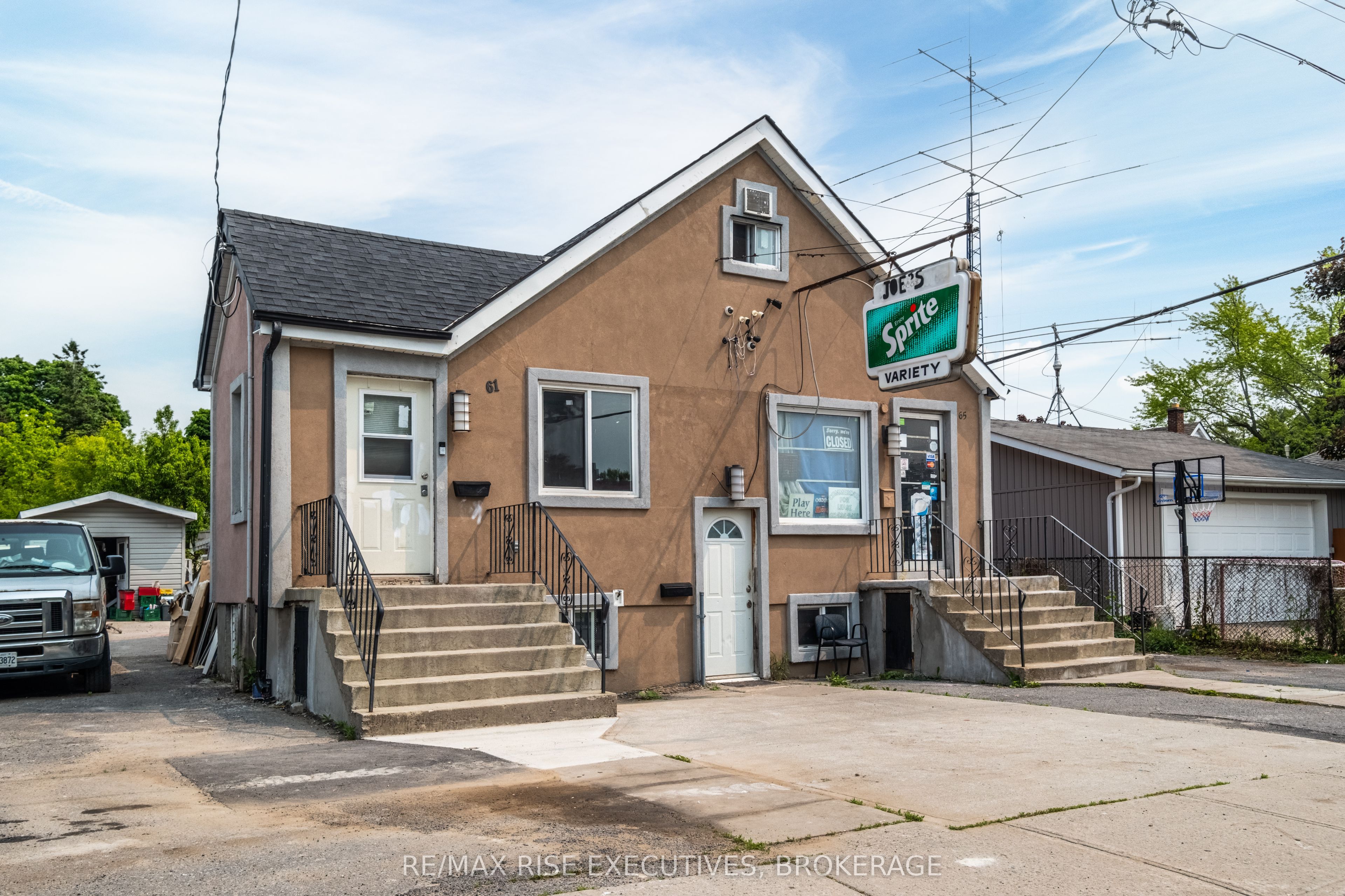 61 Seventh Avenue, Kingston, ON K7K 2M5 photo 2
