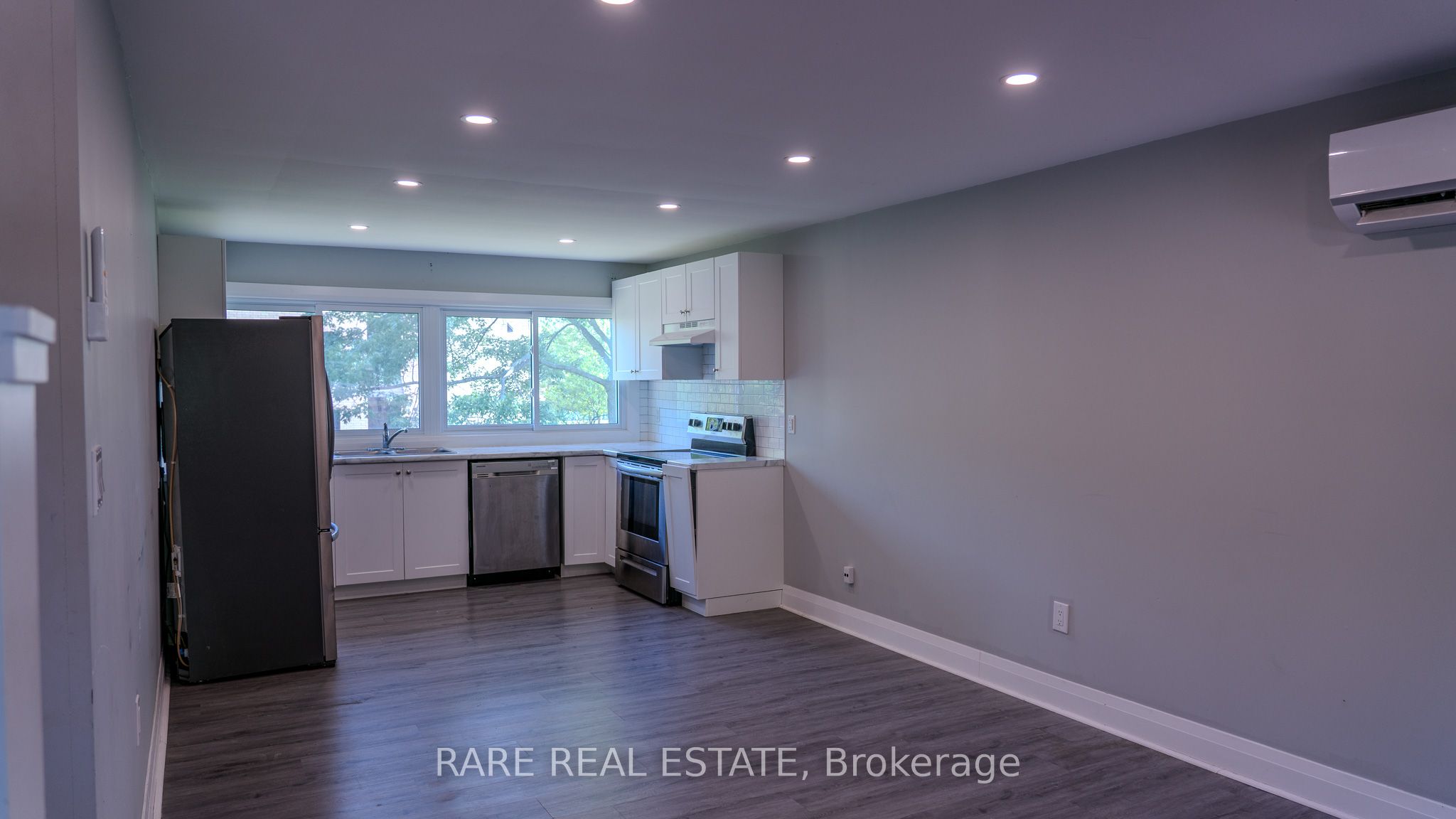 7 Plazaway Street 1, Welland, ON L3C 4J6 photo 5