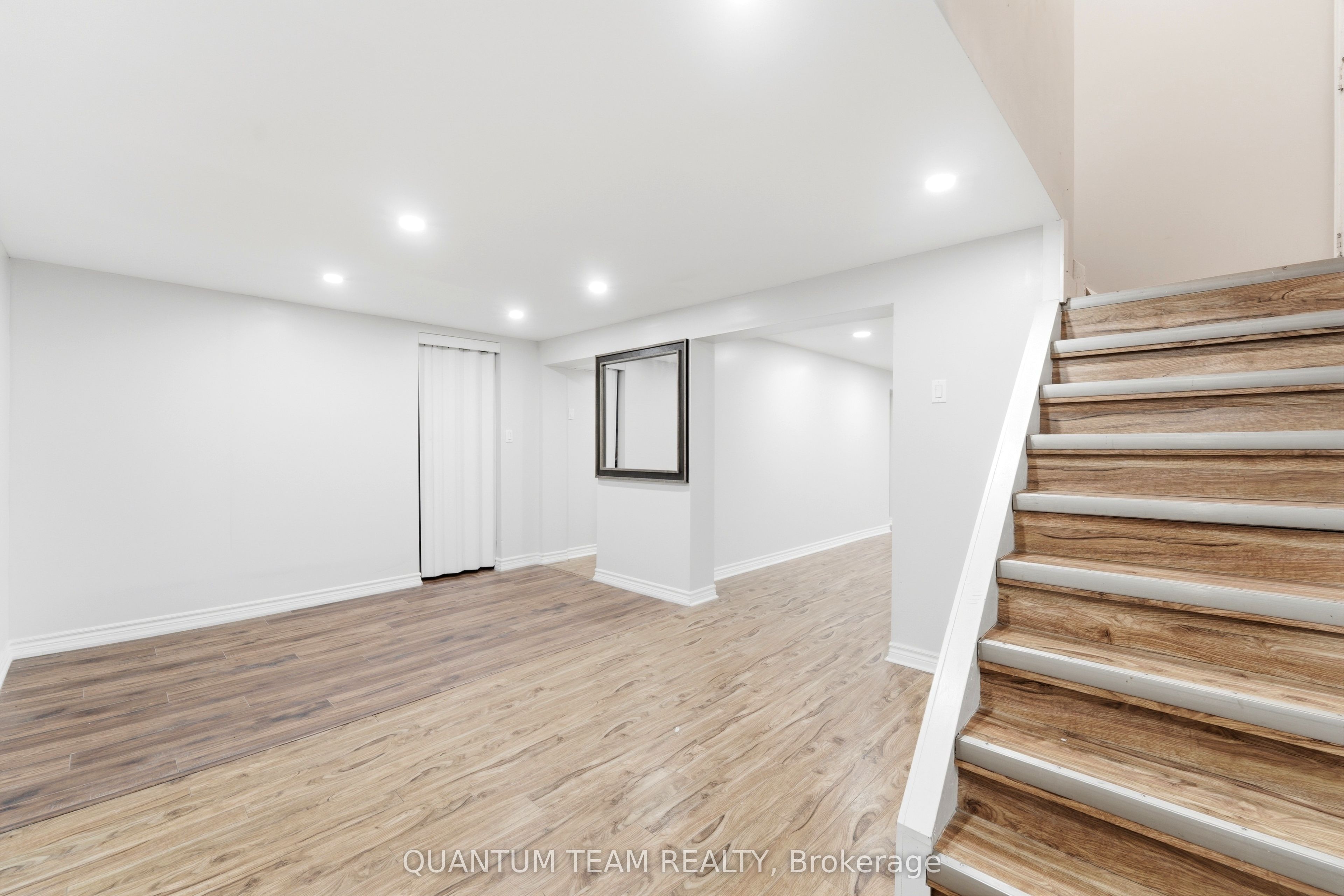 4975 HOMEWOOD Avenue, Niagara Falls, ON L2E 4Y5 photo 5