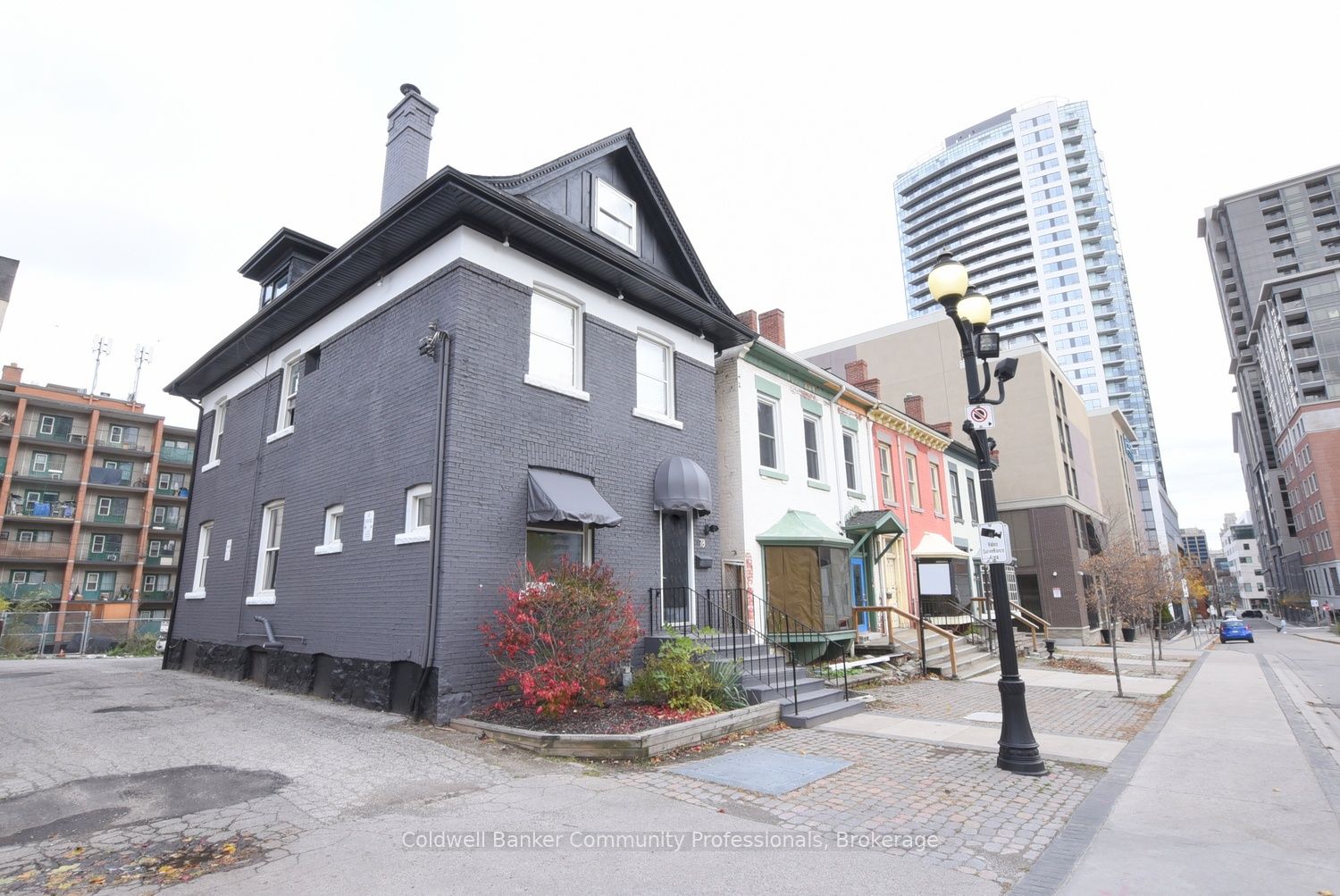 78 George Street, Hamilton, ON L8P 1C9 photo 2