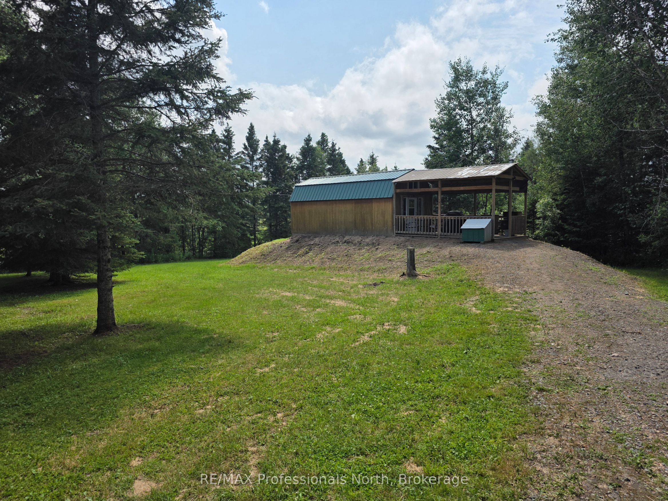 737 HILL AND GULLY Road, Ryerson, ON P0A 1C0 photo 3