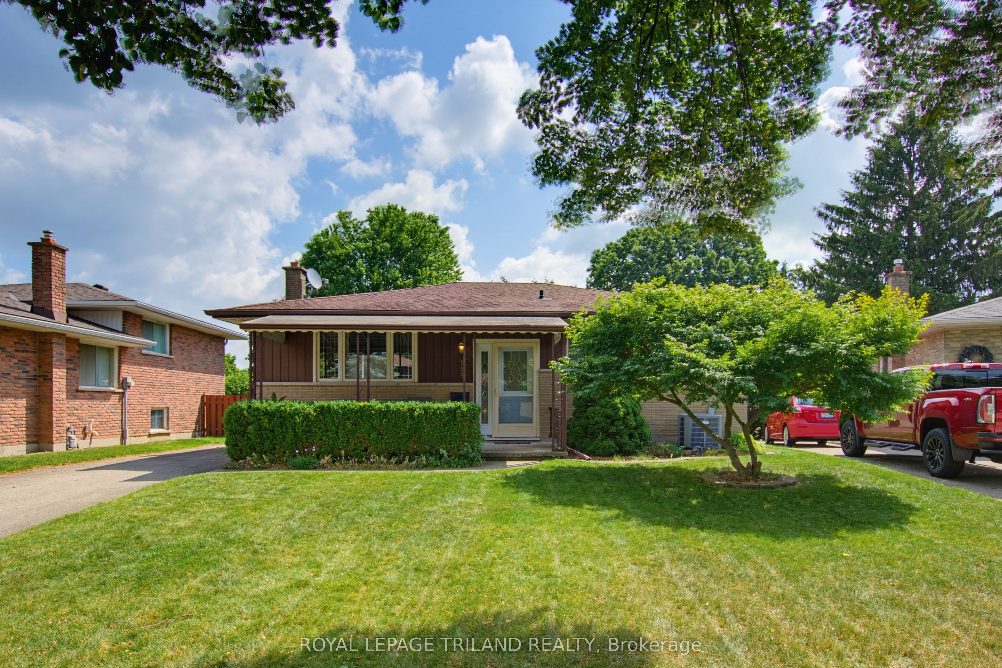 115 Champlain Crescent, London East, ON N5V 1H2