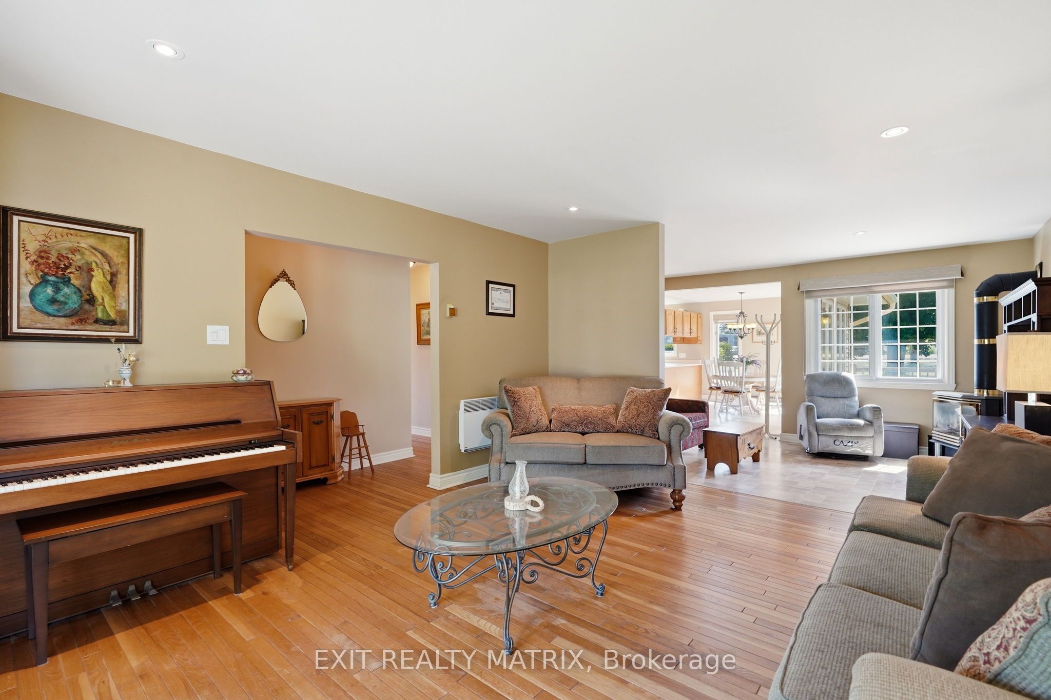 3 Hillview Circle, Champlain, ON K0B 1R0 photo 5