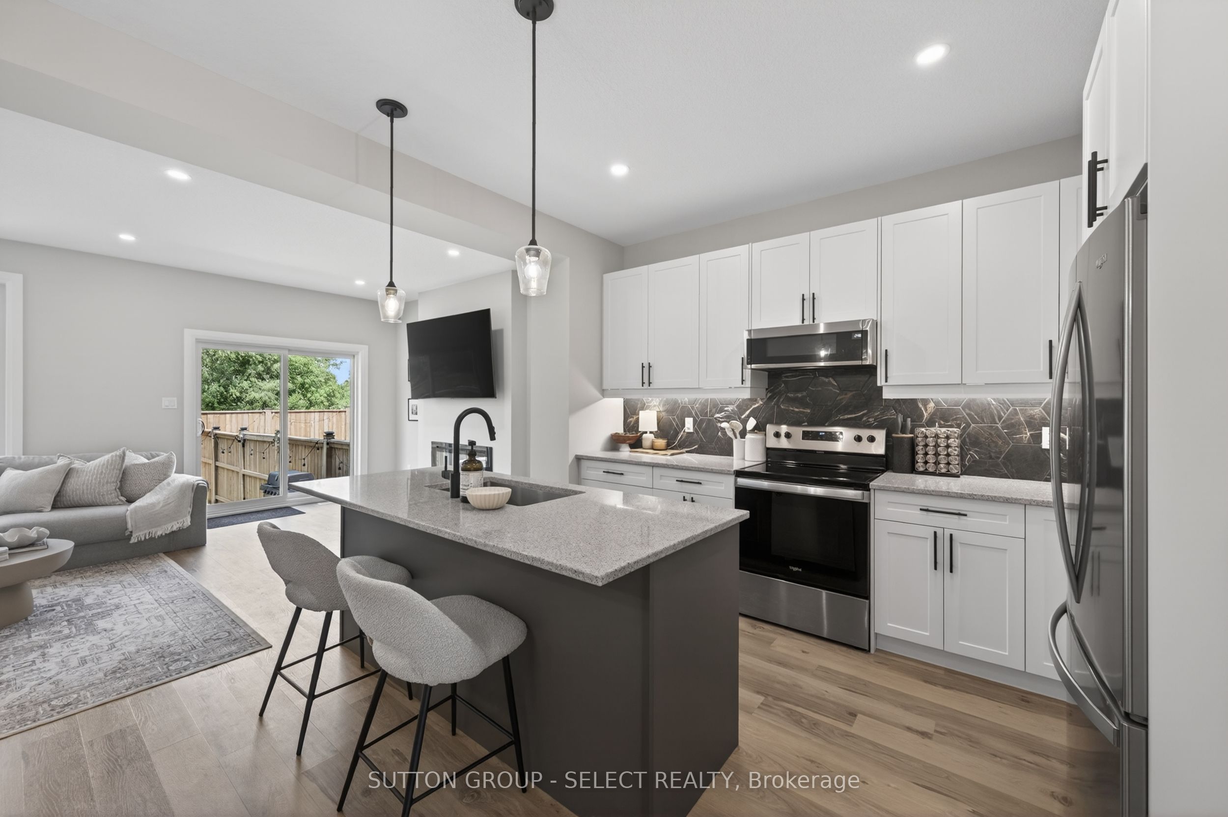 101 Swales Avenue 43, Strathroy-Caradoc, ON N7G 0C1 photo 4