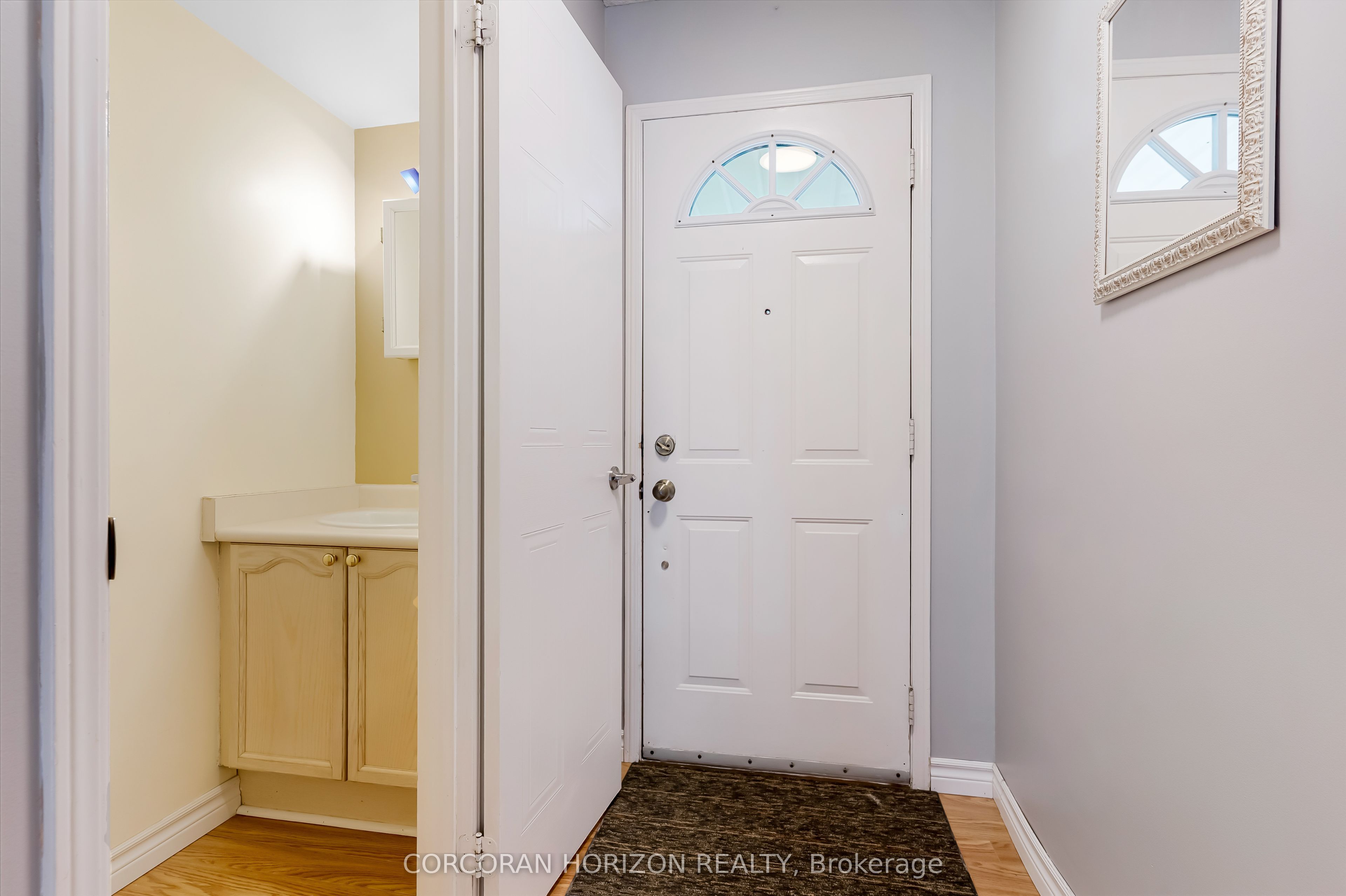 302 College Avenue W 74, Guelph, ON N1G 4T6 photo 5