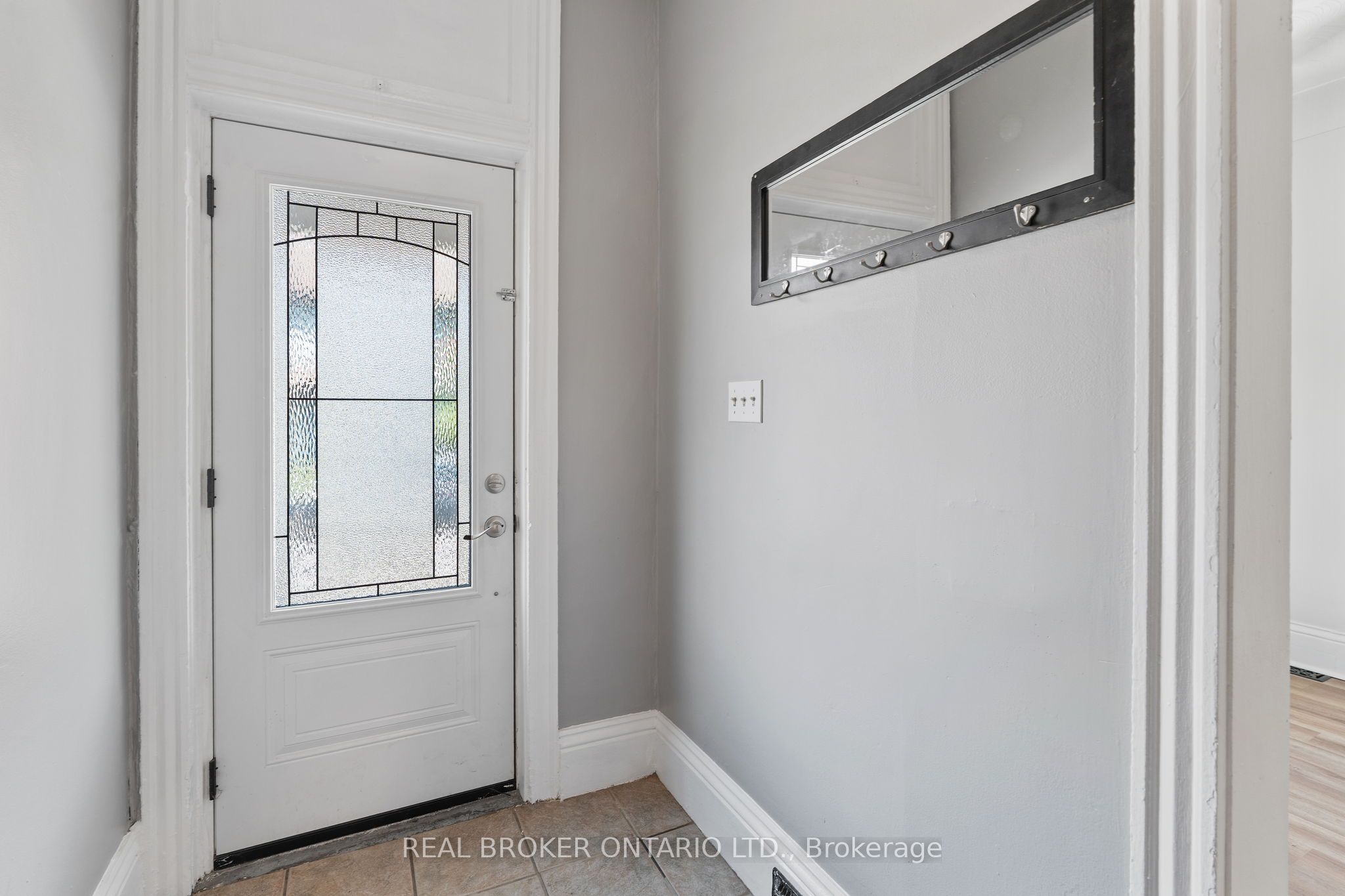40 Ashley Street, Hamilton, ON L8L 5S6 photo 3