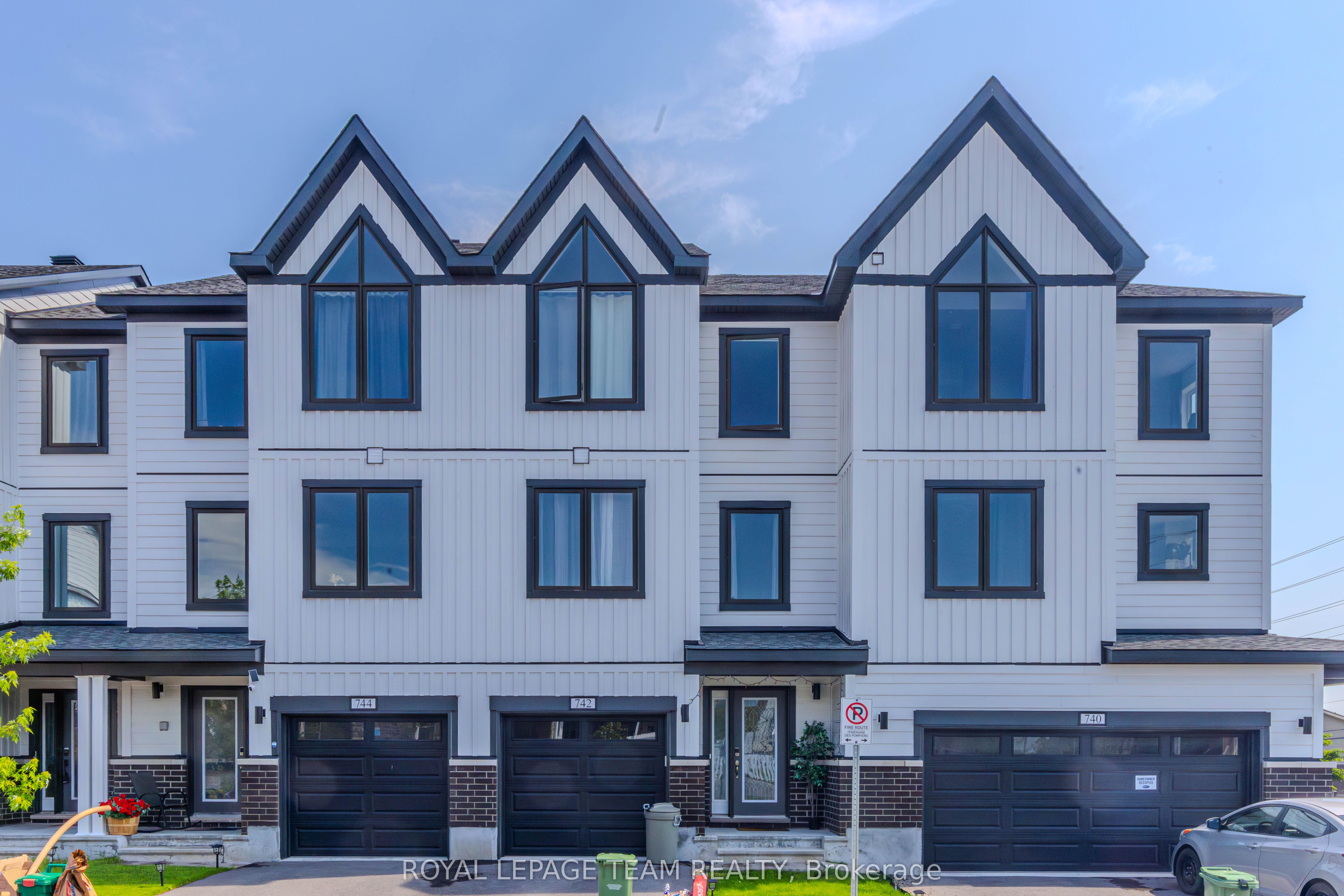 742 Kinstead Pvt Private, Stittsville - Munster - Richmond, ON K2S 3B3