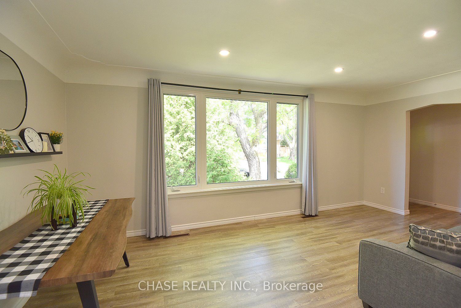 107 West 32nd Street, Hamilton, ON L9C 5G8 photo 5