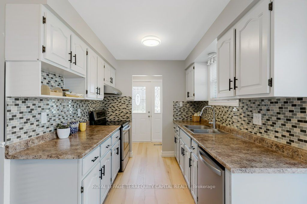 101 Northlake Place B, Waterloo, ON N2V 1B1 photo 5