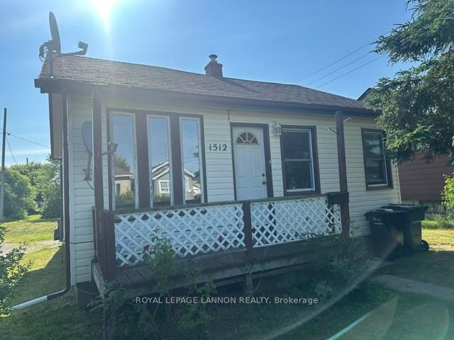 1512 Broadmore Ave., Thunder Bay, ON P7C 2Z2