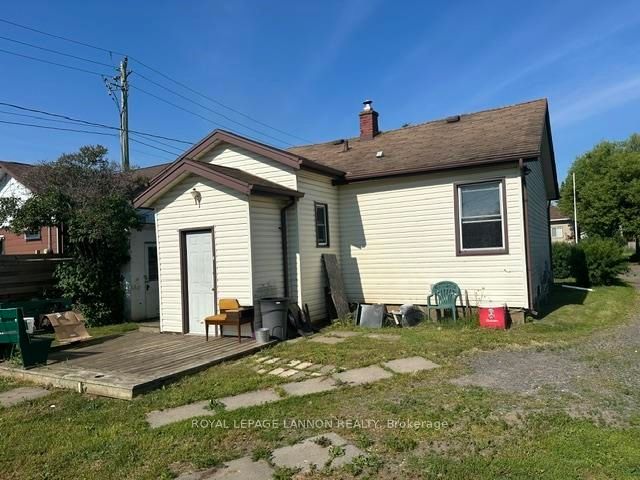 1512 Broadmore Ave., Thunder Bay, ON P7C 2Z2 photo 3