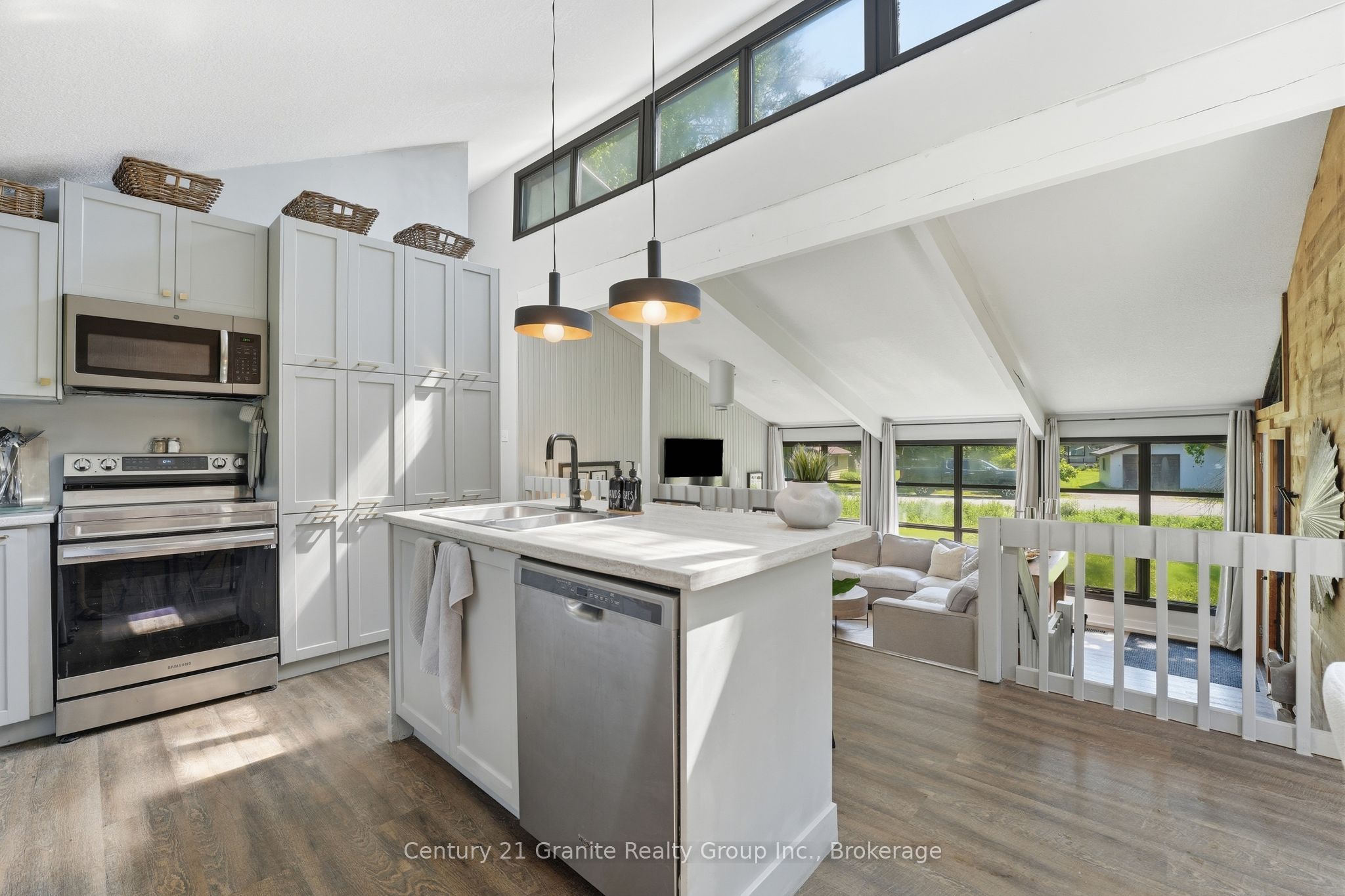 1012 Shetland Road, Minden Hills, ON K0M 2L1 photo 4