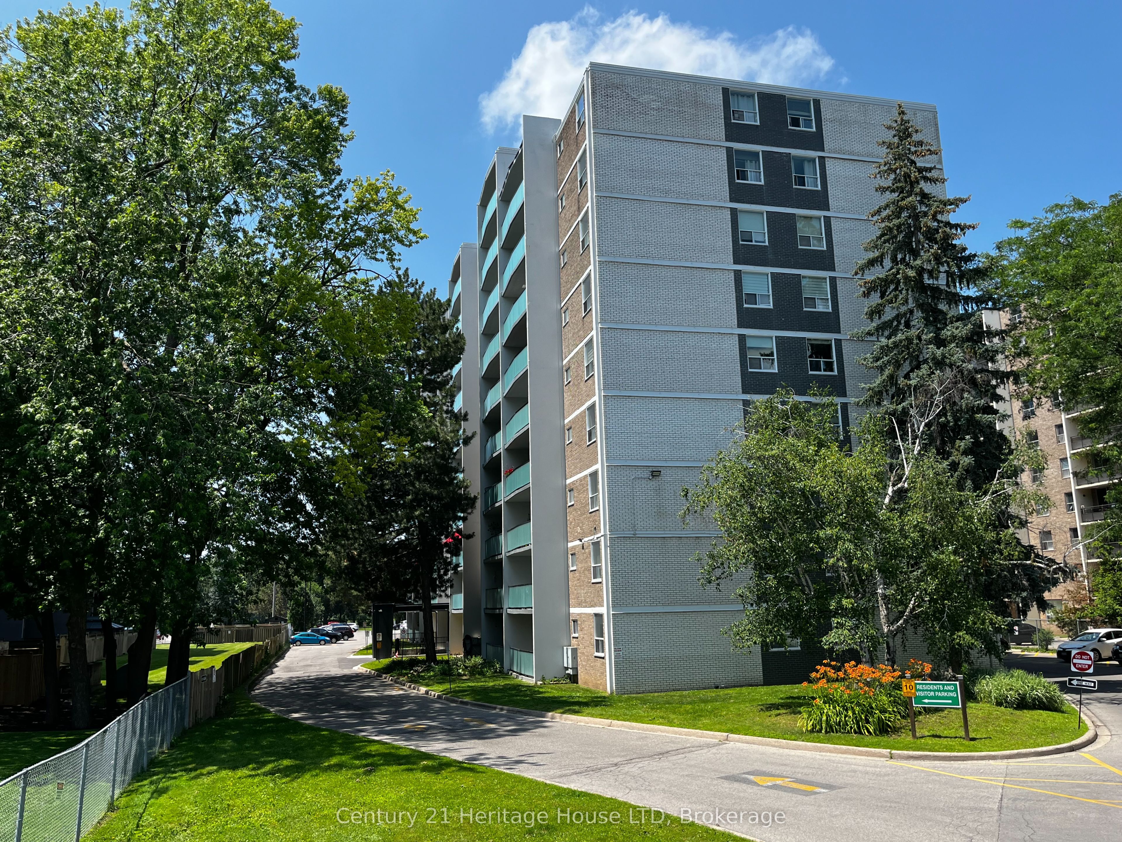 359 Geneva Street 303, St. Catharines, ON L2N 2G5 photo 3