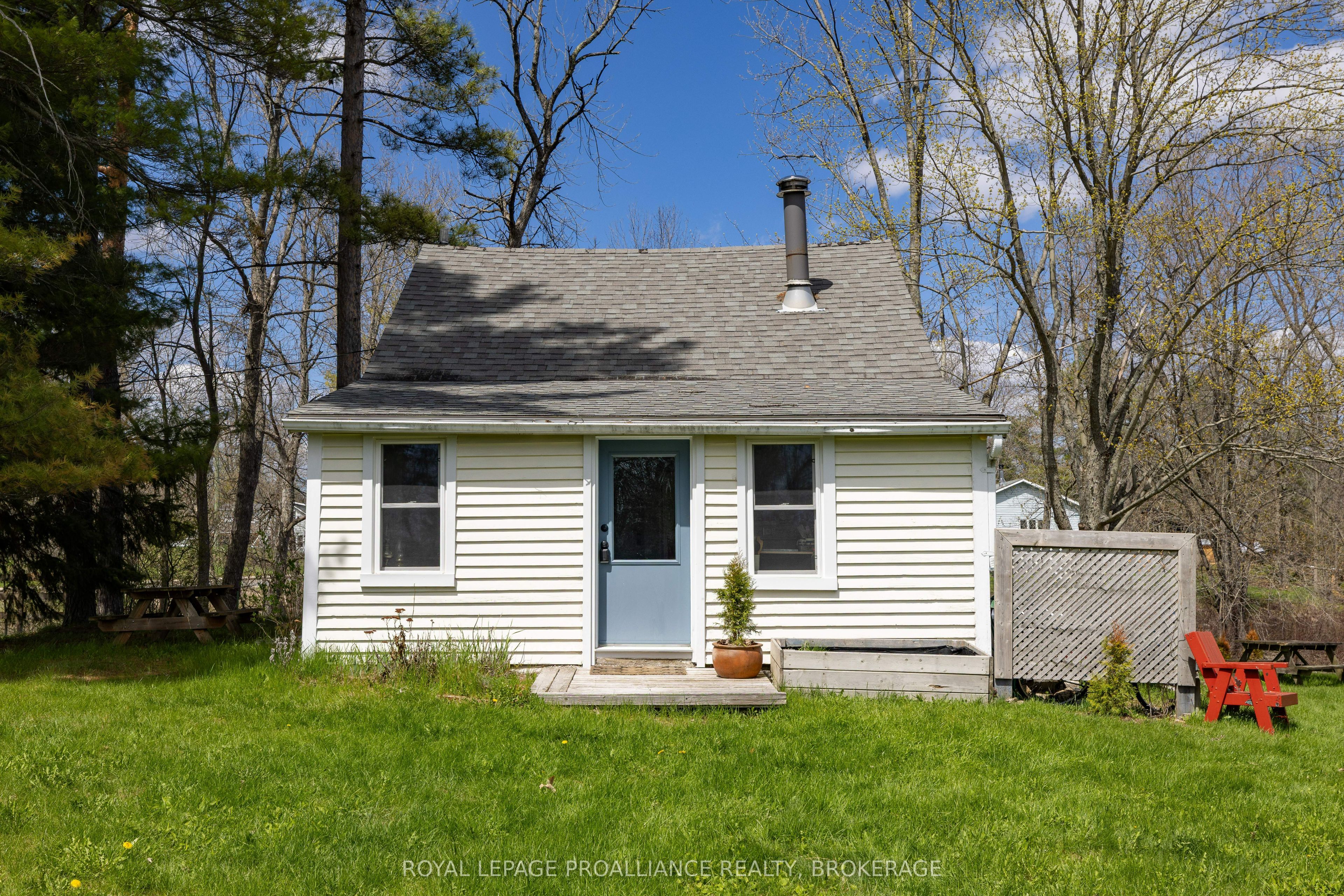 5954 First Lake Road, Frontenac, ON K0H 2W0 photo 2