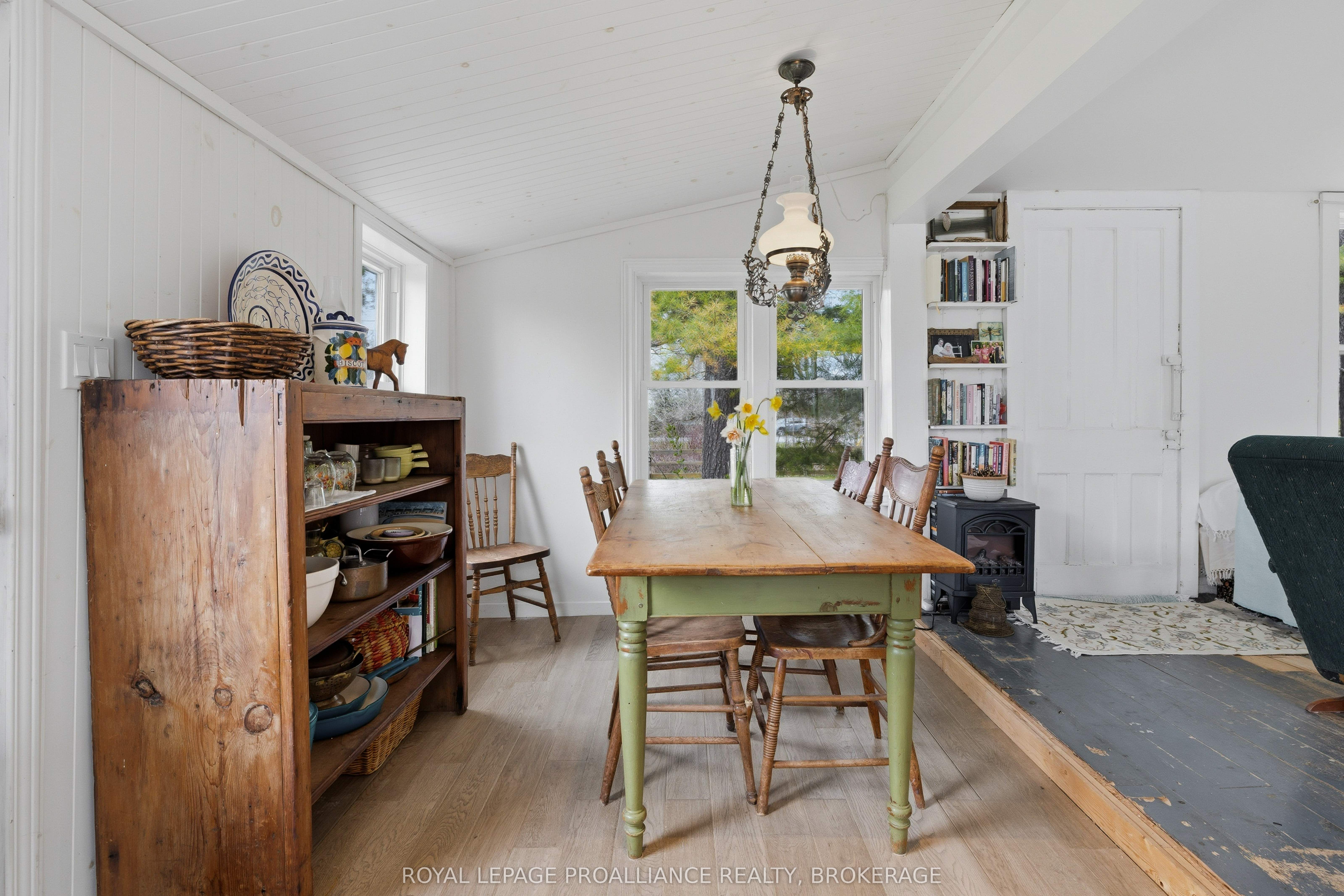 5954 First Lake Road, Frontenac, ON K0H 2W0 photo 5