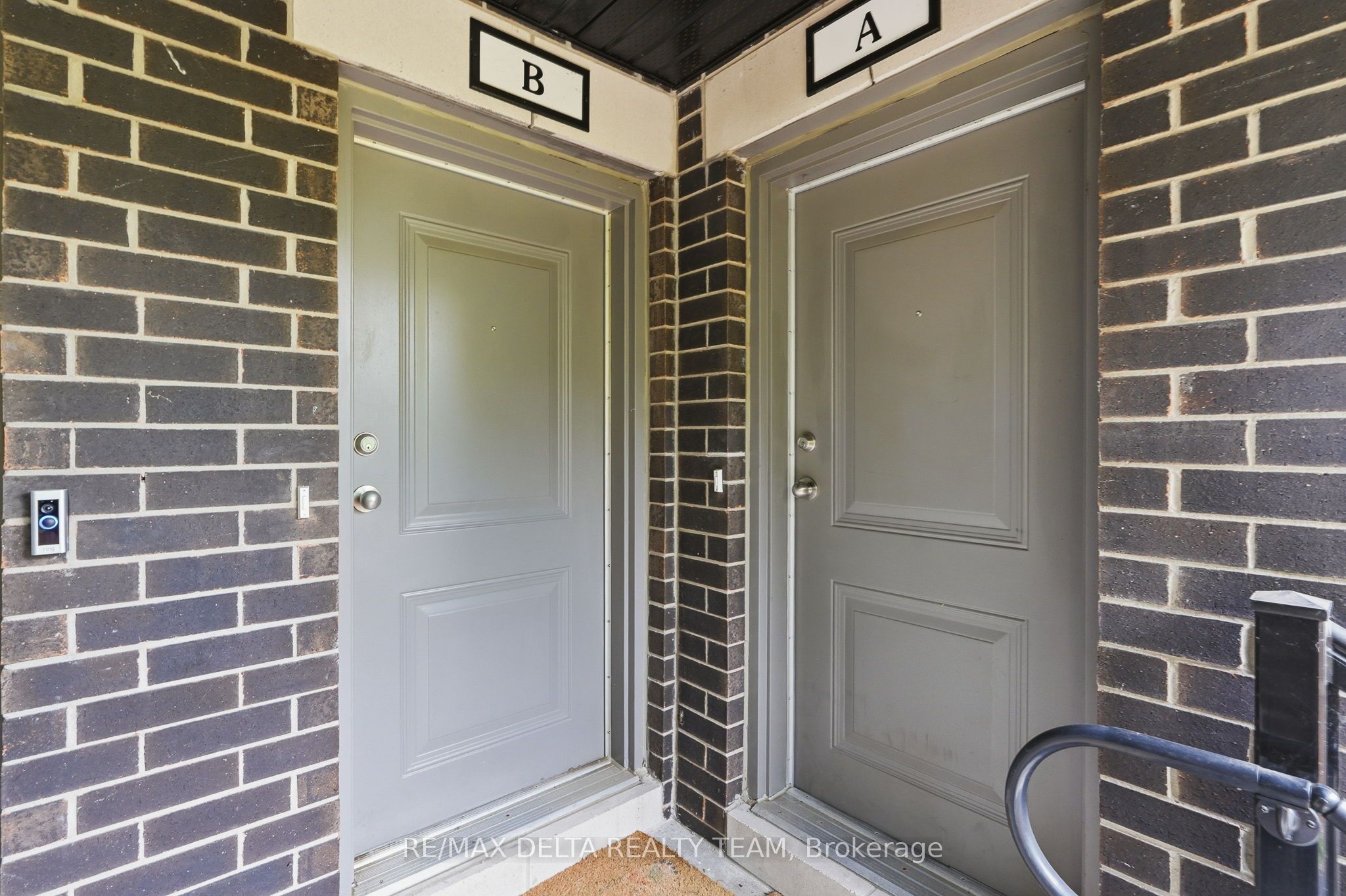 400 Rolling Meadow Crescent B, Orleans - Convent Glen and Area, ON K1W 0S1 photo 4