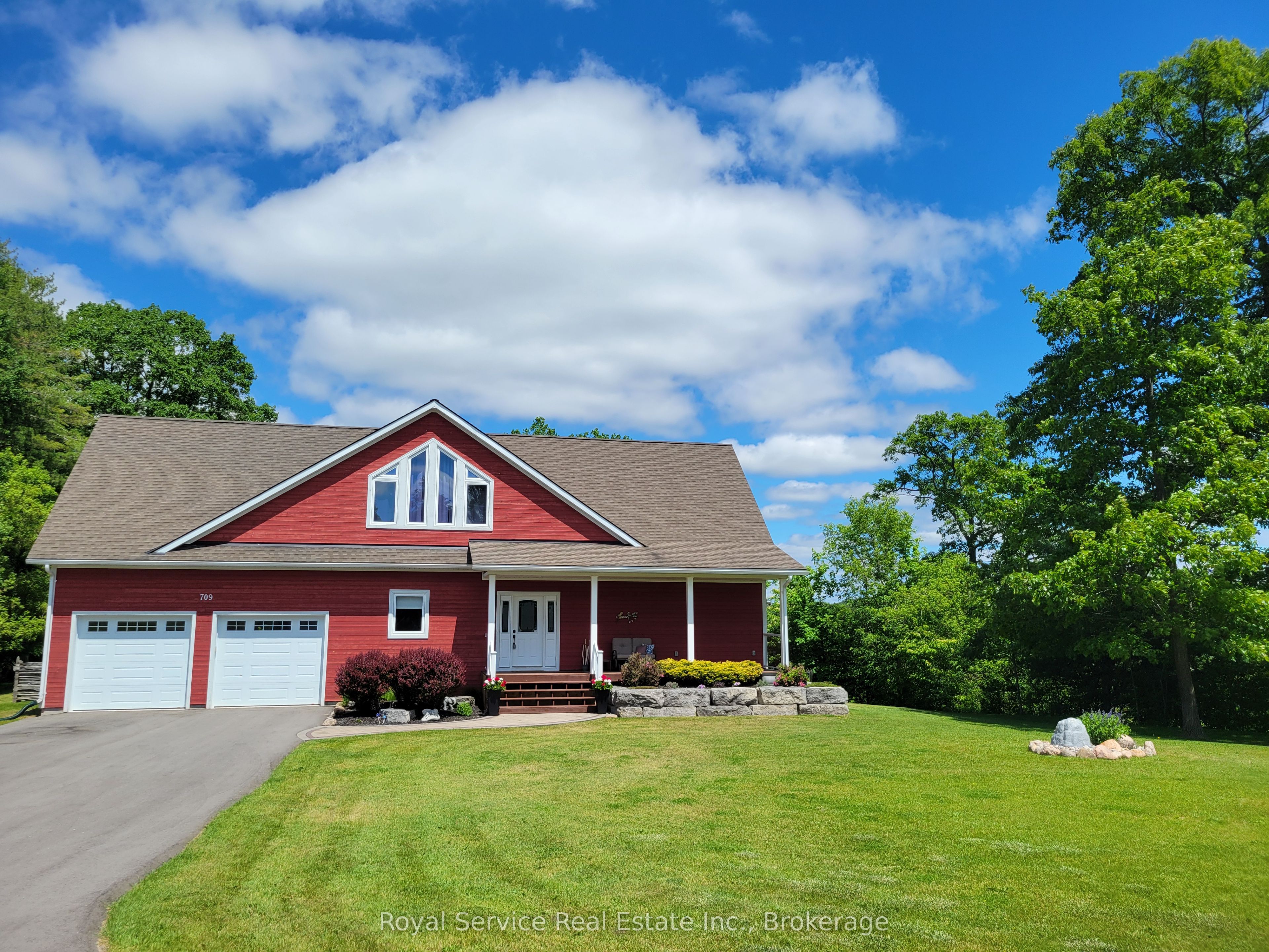 709 Carveth Drive, Cavan Monaghan, ON L0A 1G0 photo 3