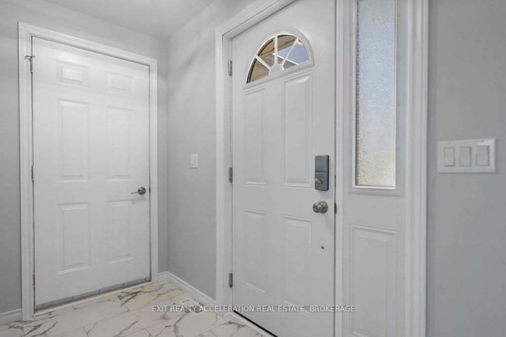 2 Angus Drive, Greater Napanee, ON K7R 3W6 photo 3