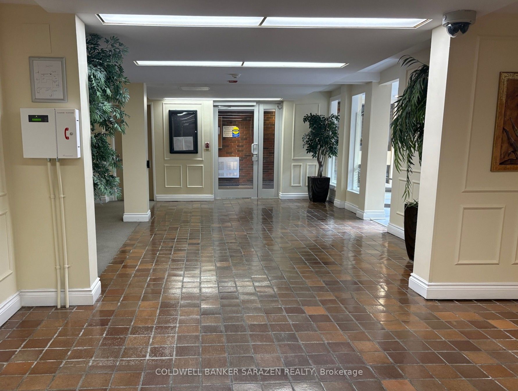 1356 MEADOWLANDS Drive E 811, Cityview - Parkwoods Hills - Rideau Shore, ON K2E 6K6 photo 4