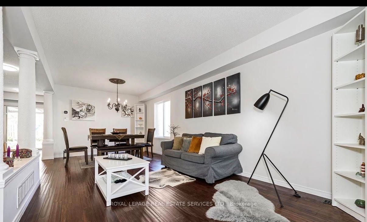 635 Commonwealth Crescent, Kitchener, ON N2E 4J9