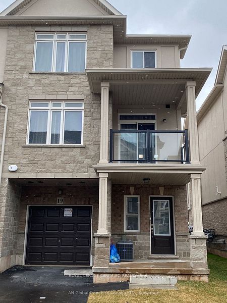 40 Zinfandel Drive 19, Hamilton, ON L8E 0L1 photo 2