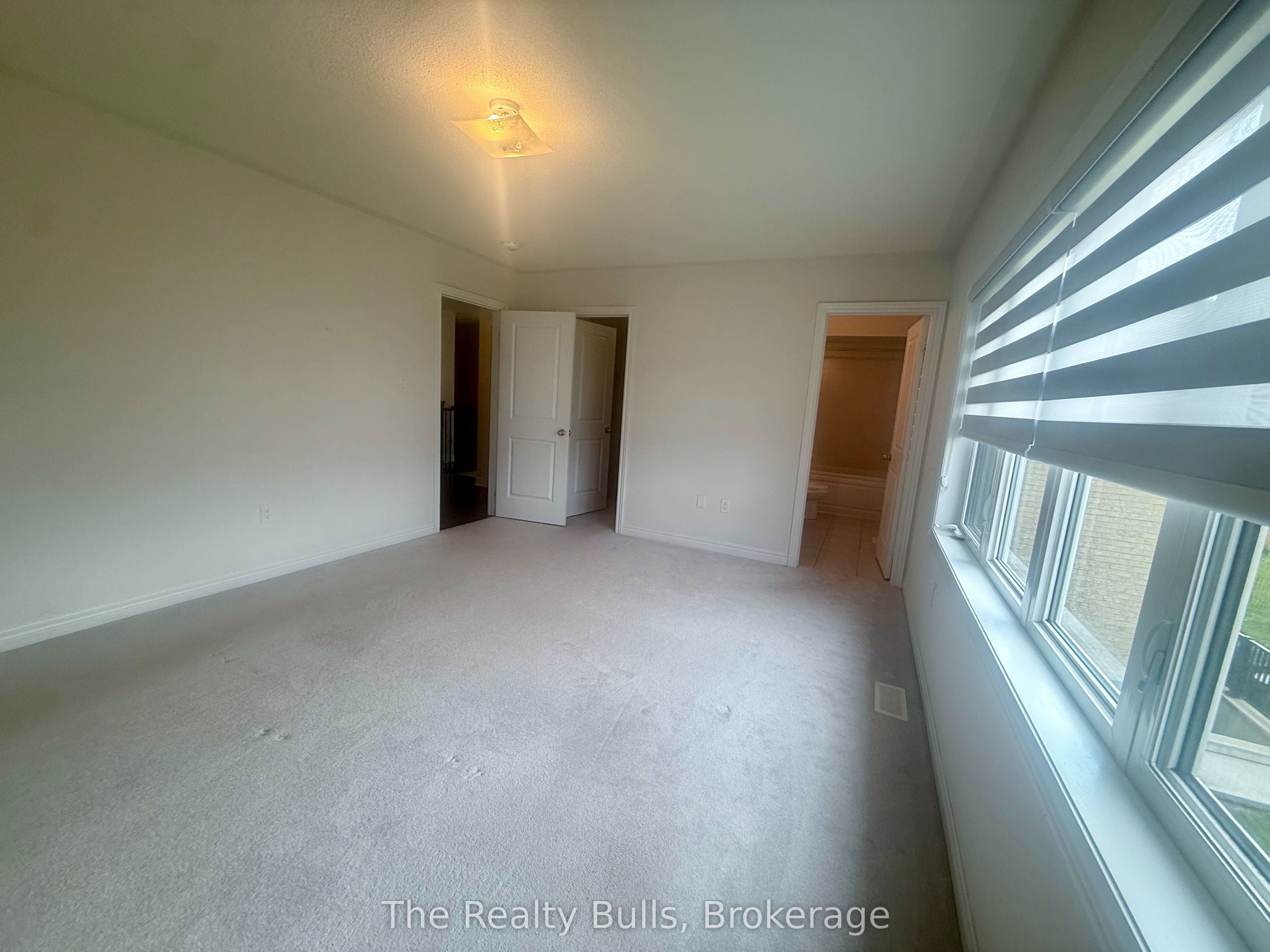 679 Anishinaabe Drive, Melancthon, ON L6V 2R4 photo 2