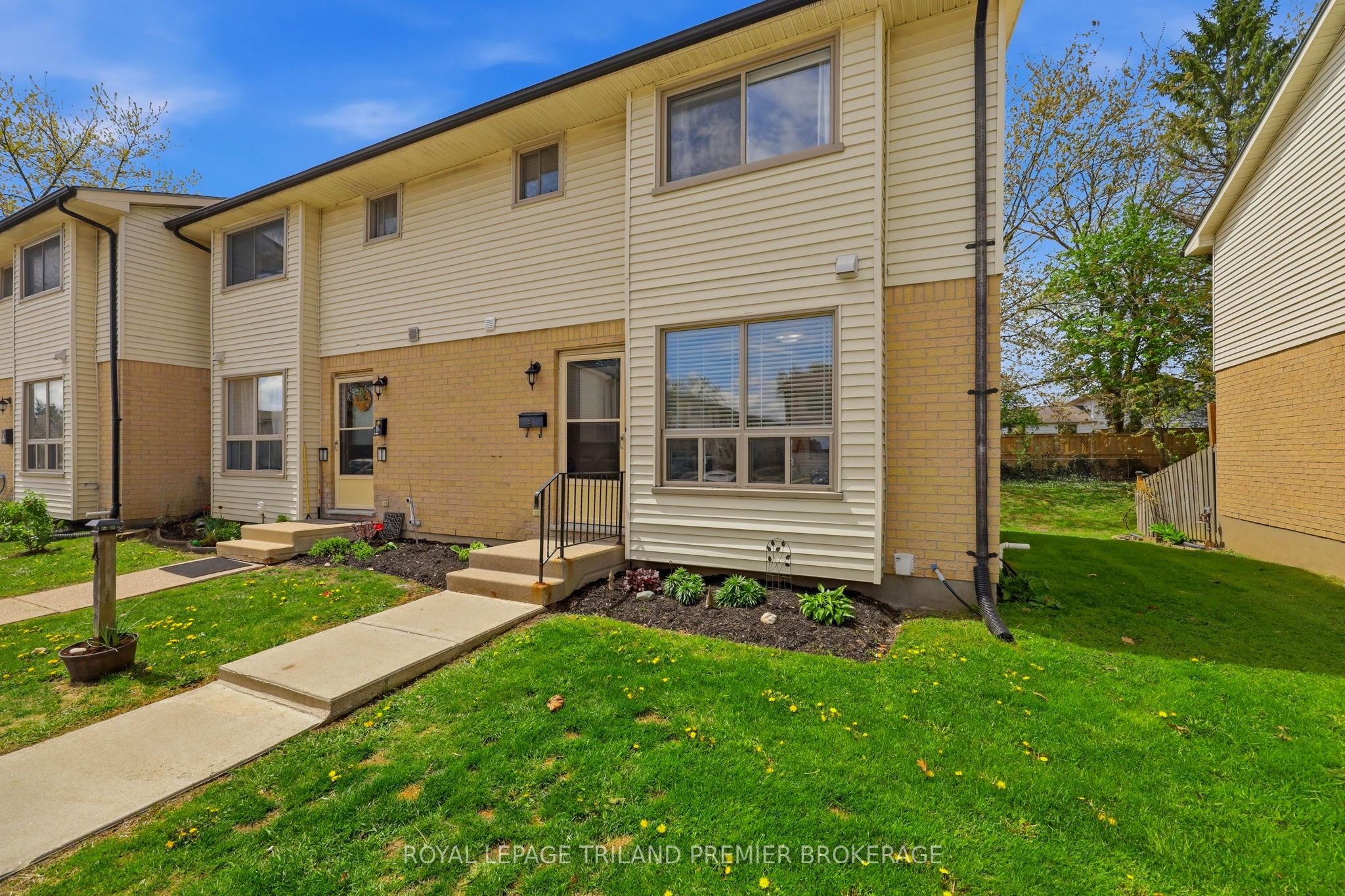 135 Belmont Drive 4, London South, ON N6J 4J3