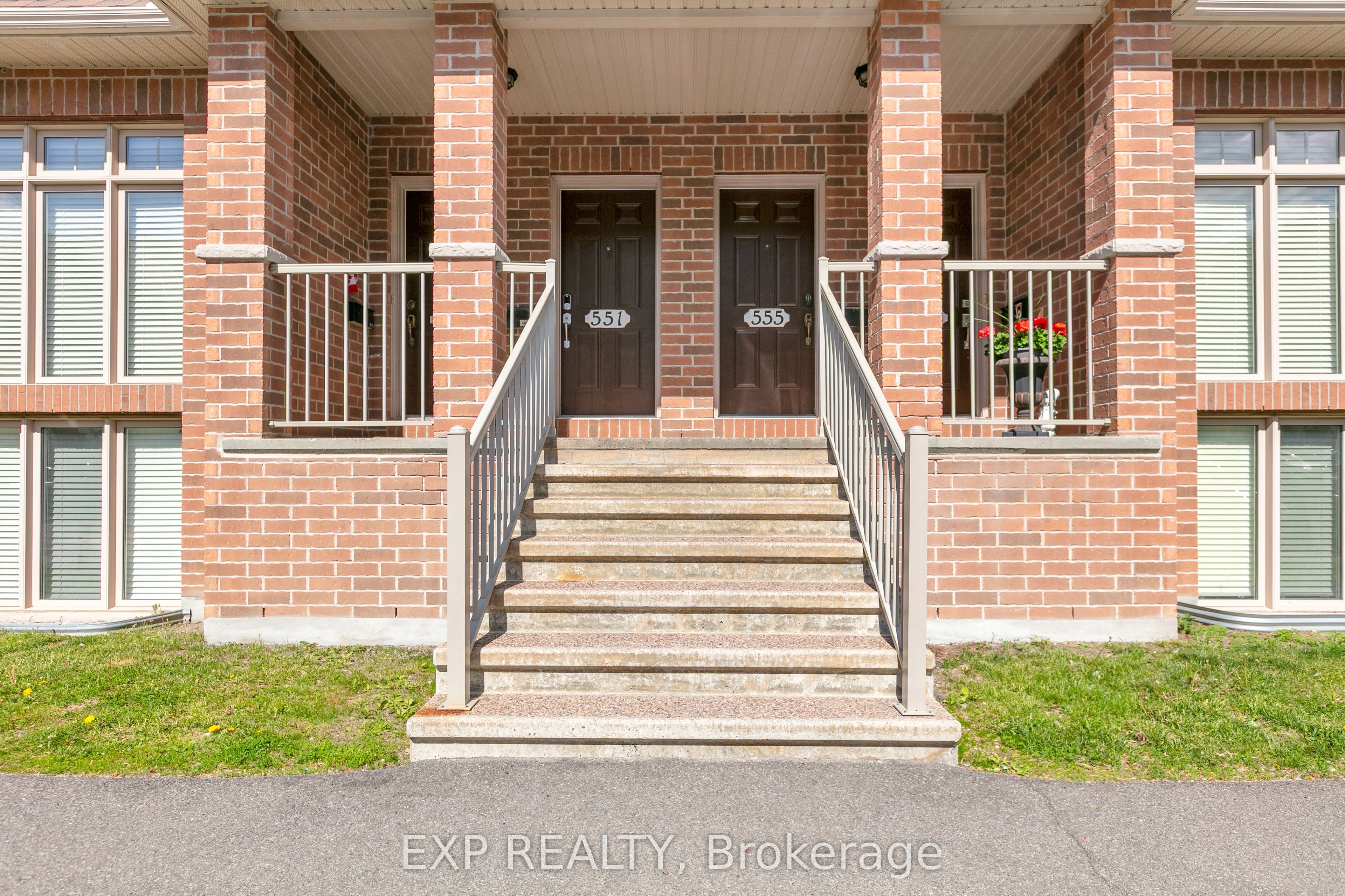 555 REARDON Private, Hunt Club - South Keys and Area, ON K1V 2L1 photo 3