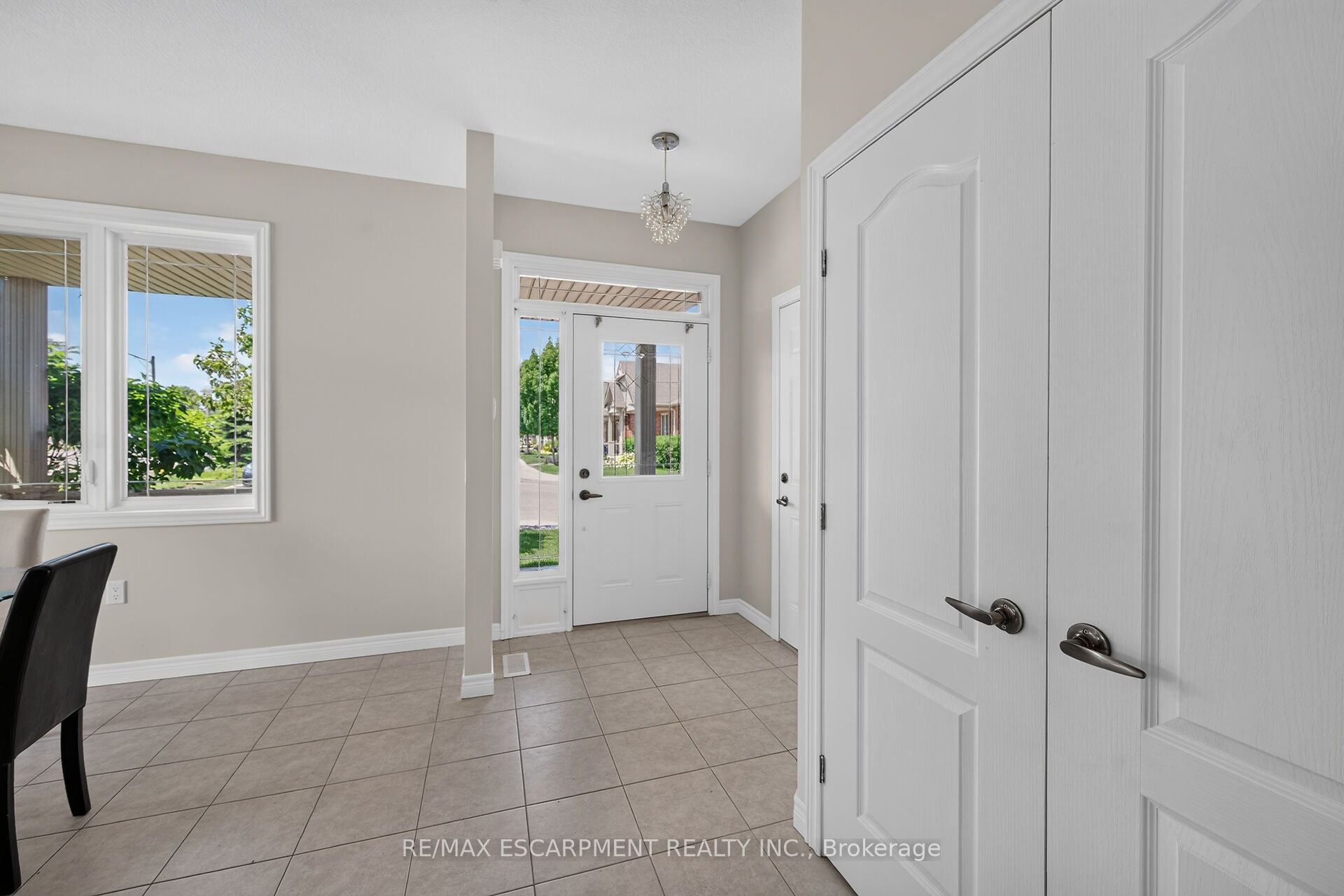 14 Ecker Lane, Hamilton, ON L0R 1C0 photo 5