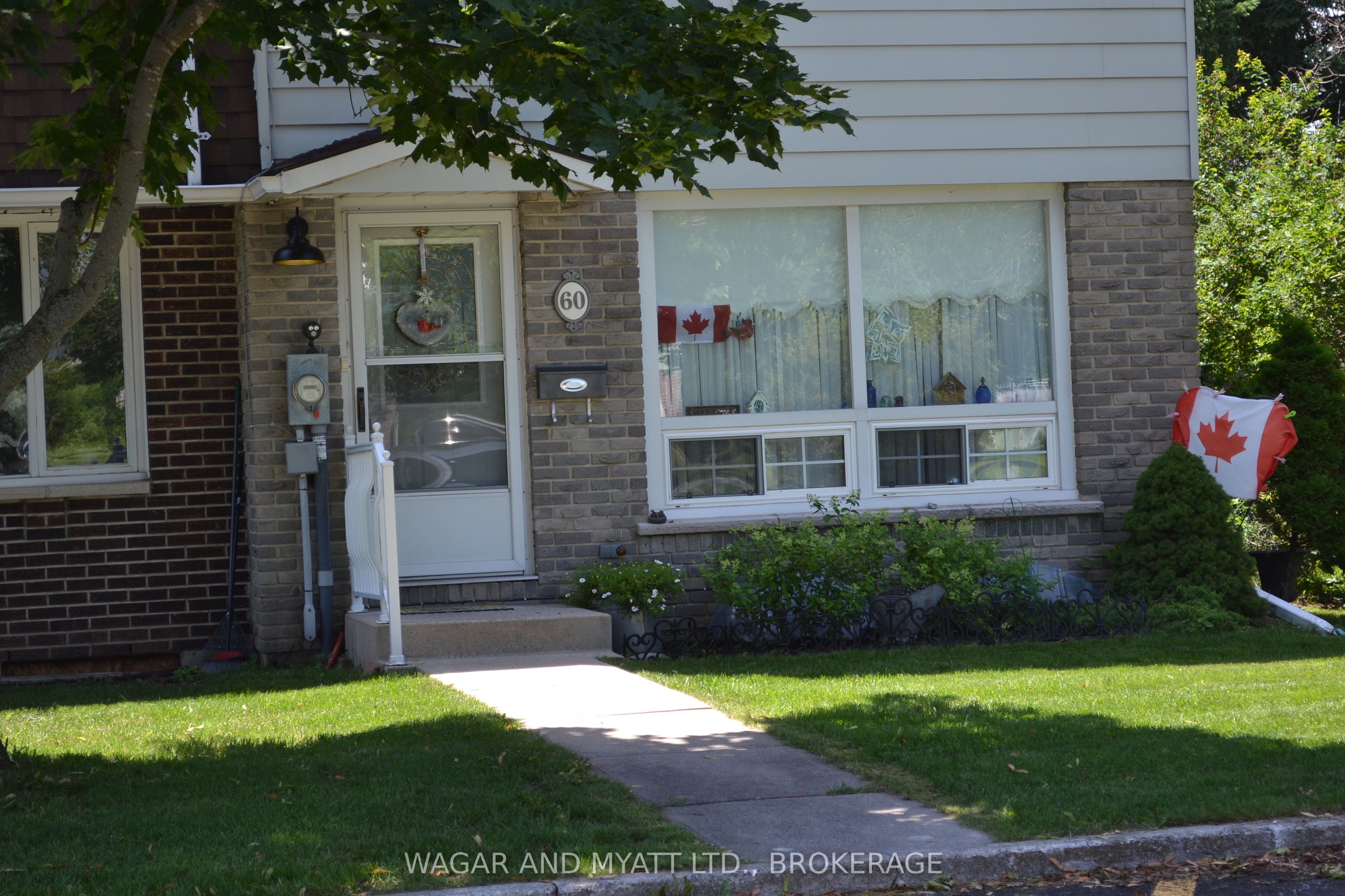 60 Winchester Drive 30, Greater Napanee, ON K7R 3R2 photo 2