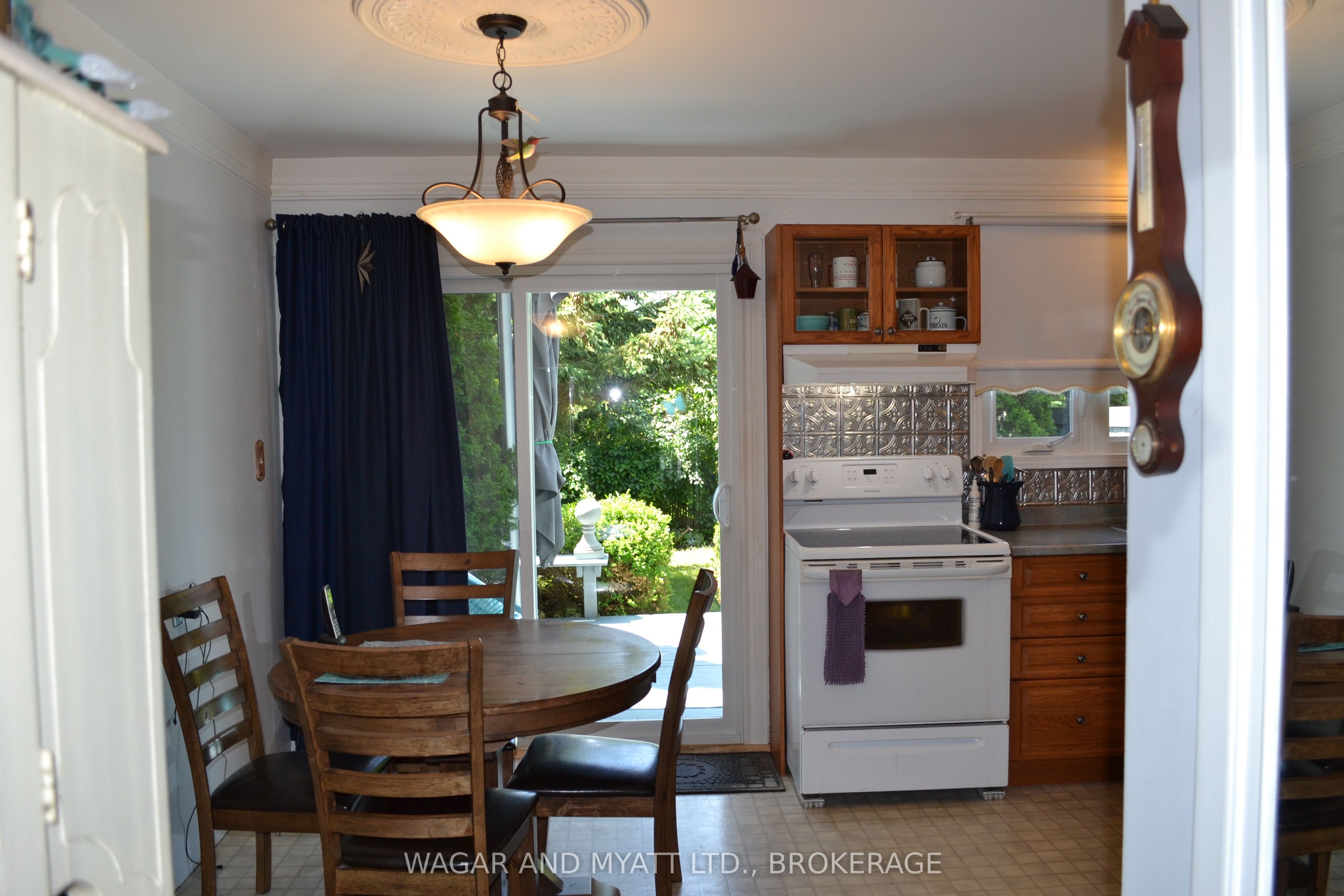 60 Winchester Drive 30, Greater Napanee, ON K7R 3R2 photo 5