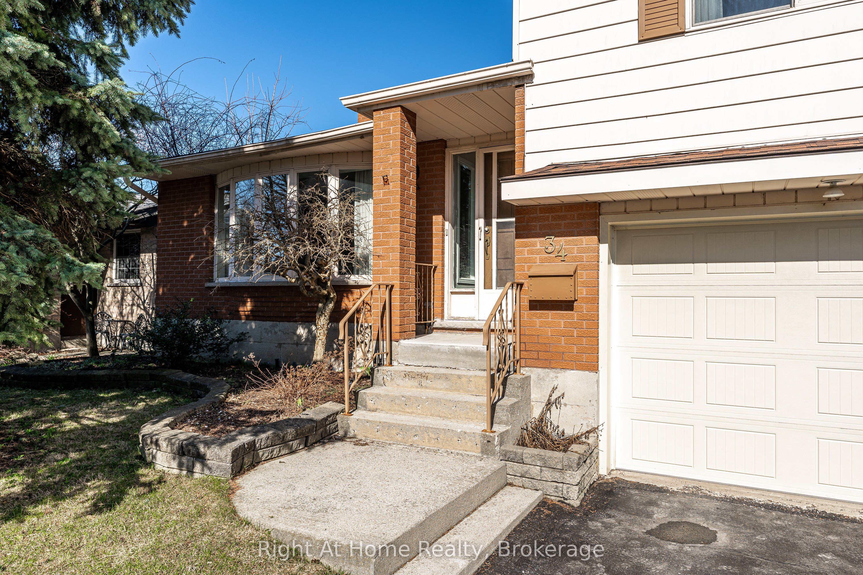 34 White Street, Stratford, ON N5A 7M5 photo 2