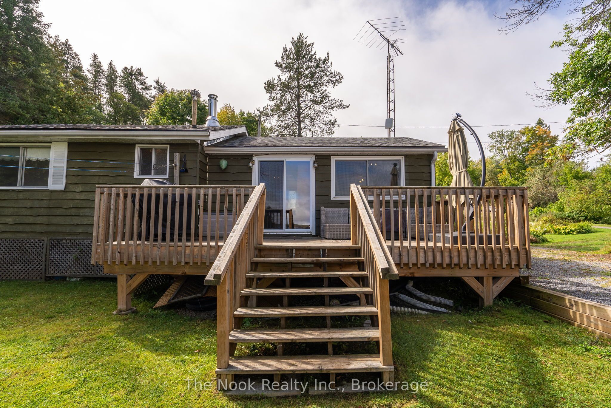 37 Goldfinch Lane, North Kawartha, ON K0L 1A0 photo 4
