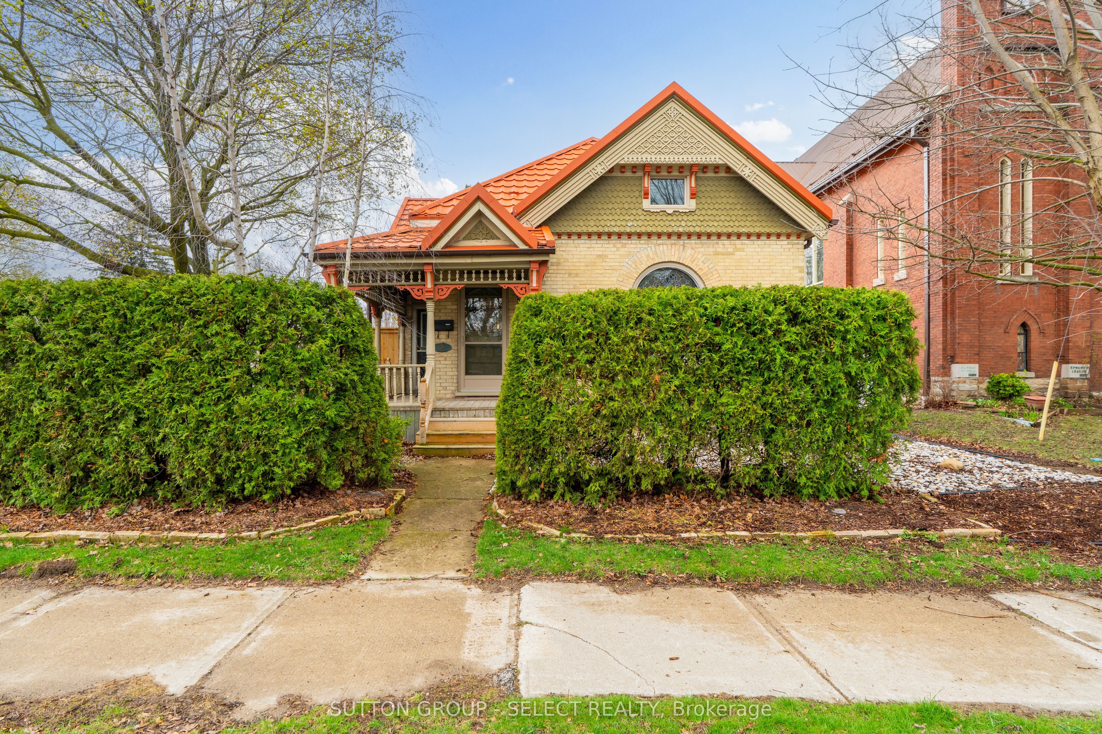 625 Hale Street, London East, ON N5W 1H9 photo 2