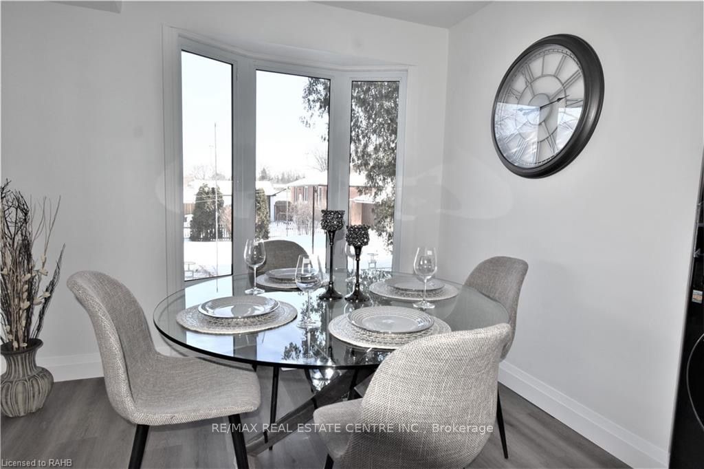 346 Brompton Avenue MAIN, Woodstock, ON N4S 7J9 photo 3