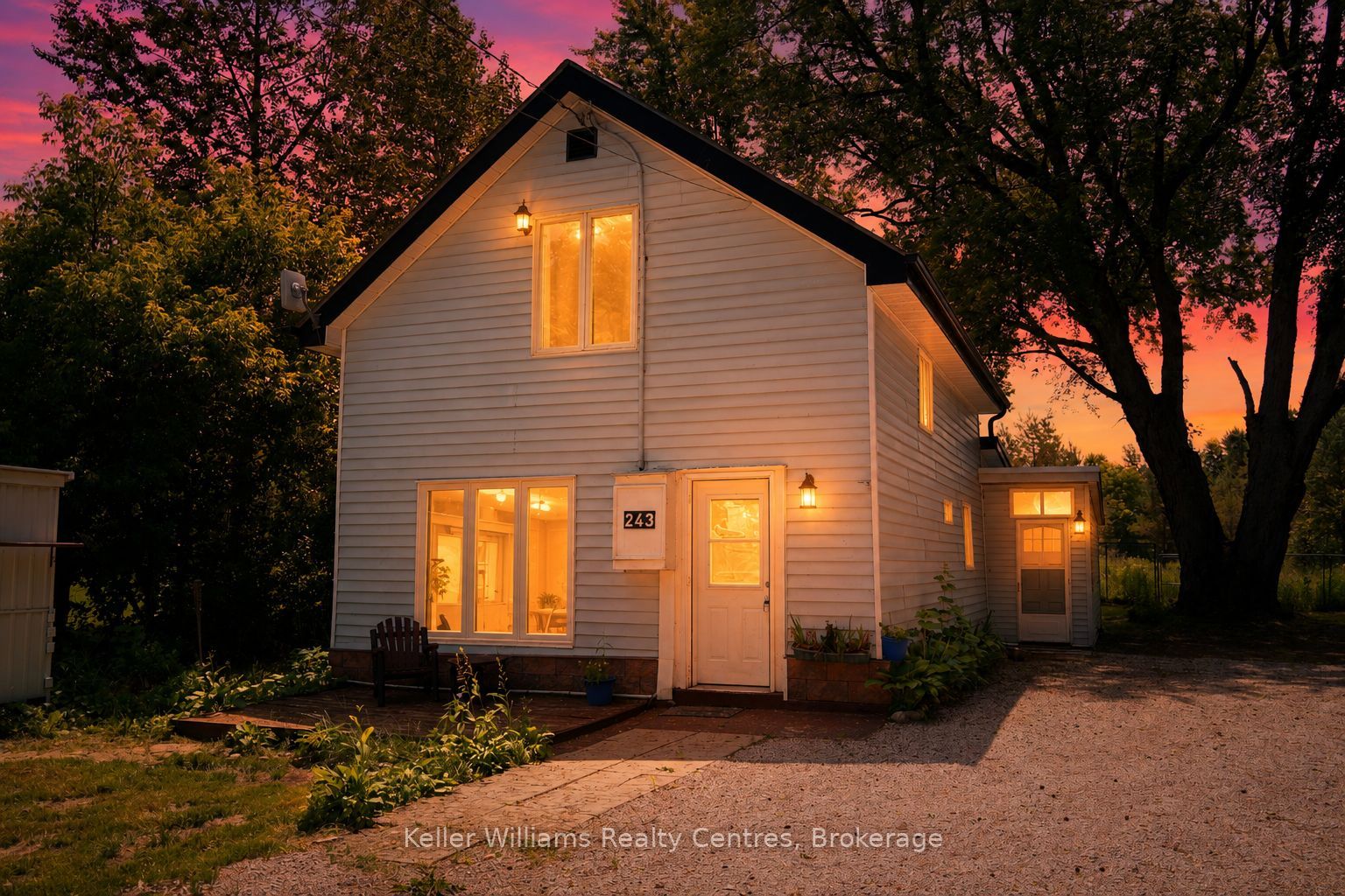 243 Queen Street W, South Bruce Peninsula, ON N0H 1P0 photo 5