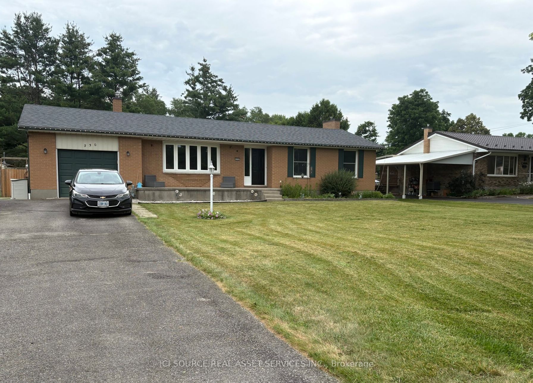 230 Minnie Street, Thames Centre, ON N0L 1G0 photo 2